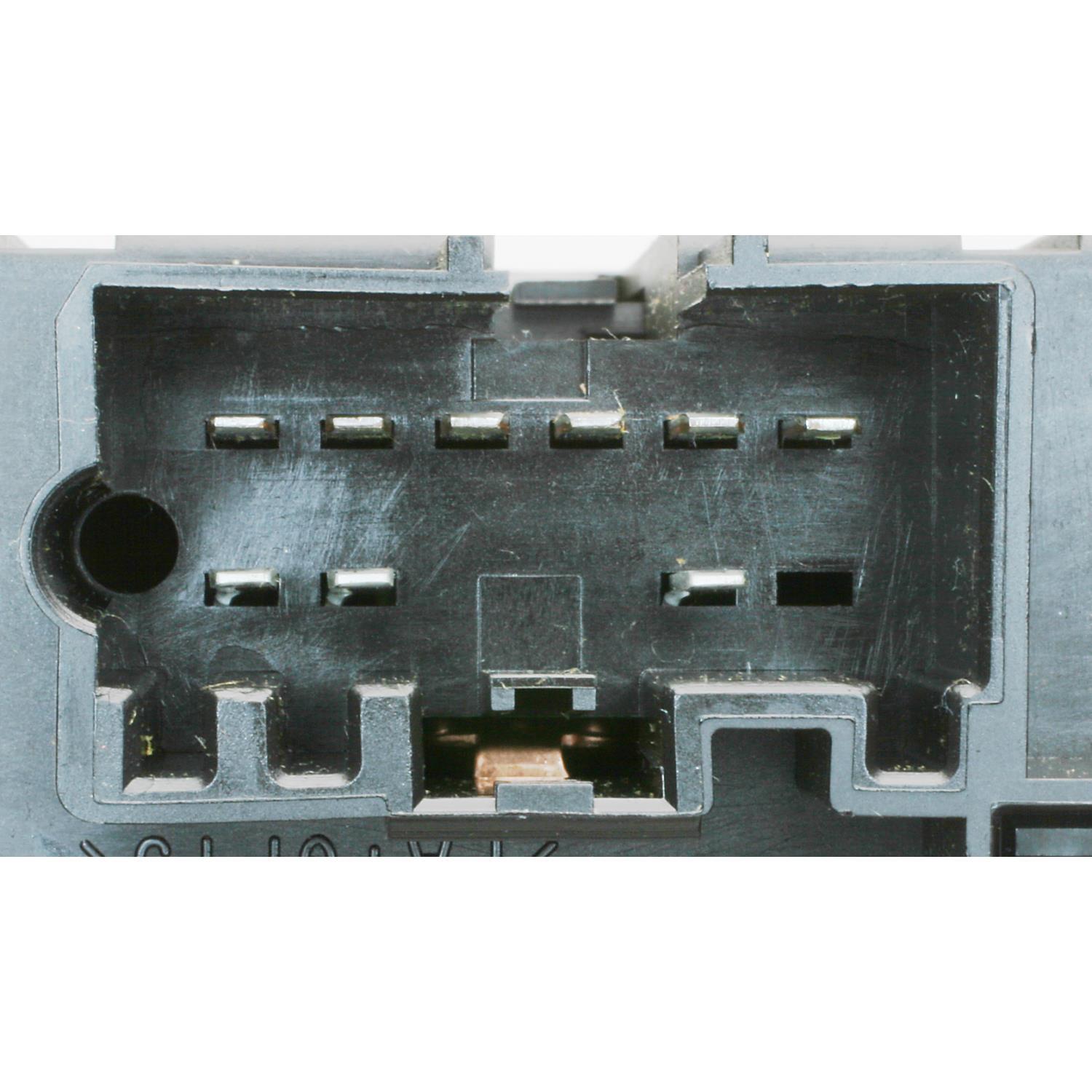 Standard Motor Products HLS1179 - Headlight Switch Standard Motor Products HLS1179 Headlight Switch product image 3 of 3