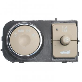 2009 Buick Lucerne Headlight Switch Standard Motor Products HLS1252 image 1 of 3