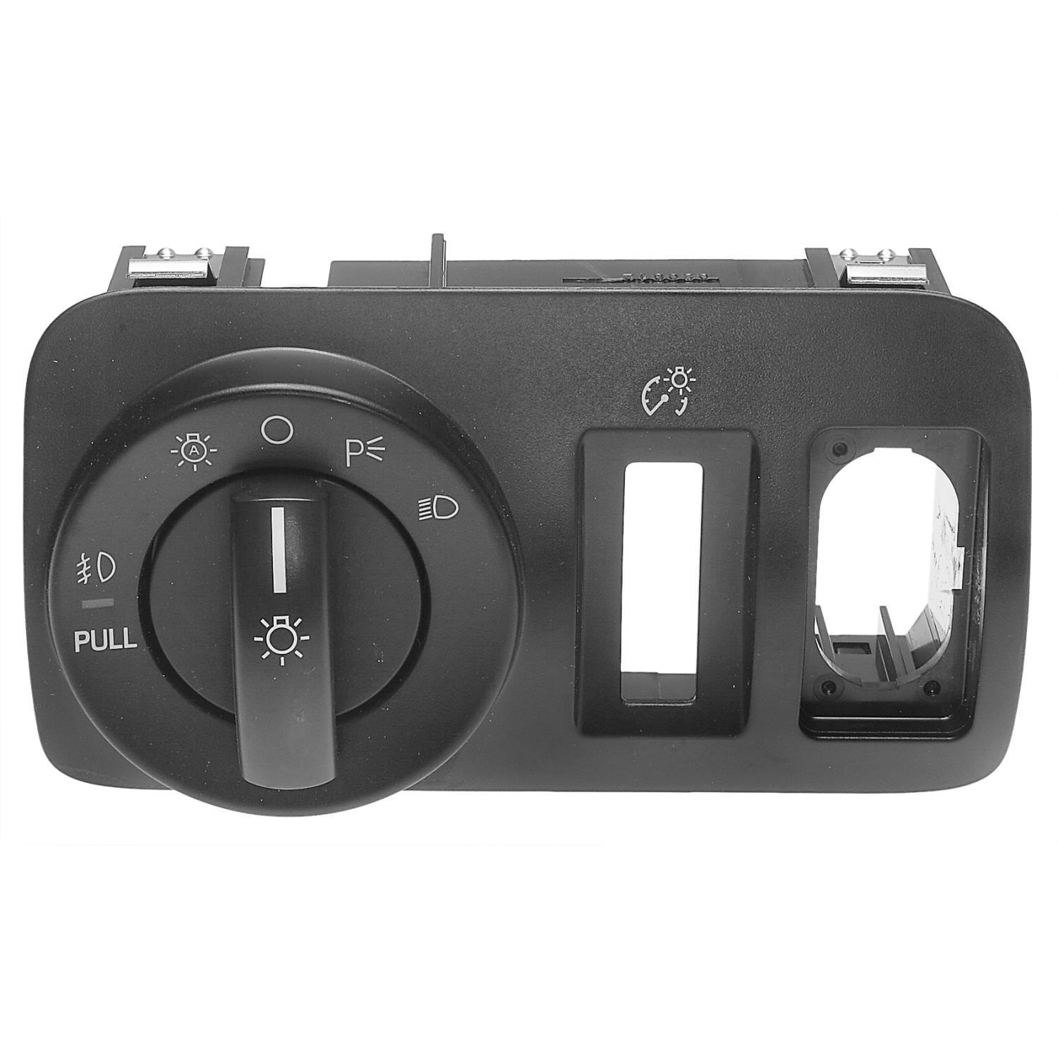 Standard Motor Products HLS1281 - Headlight Switch Standard Motor Products HLS1281 Headlight Switch product image 1 of 3