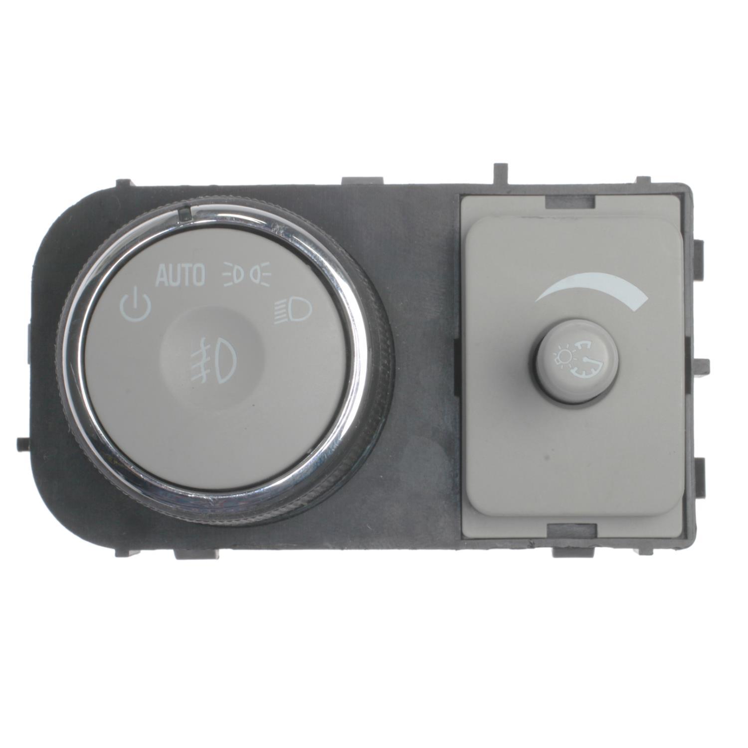 Standard Motor Products HLS1302 - Headlight Switch Standard Motor Products HLS1302 Headlight Switch product image 1 of 3