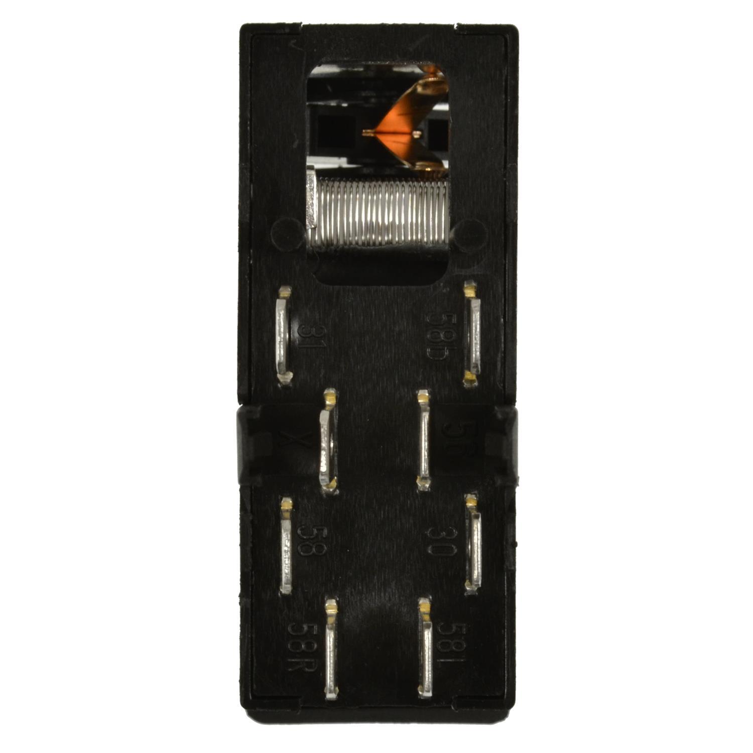 Standard Motor Products HLS1340 Headlight Switch product image 1 of 3