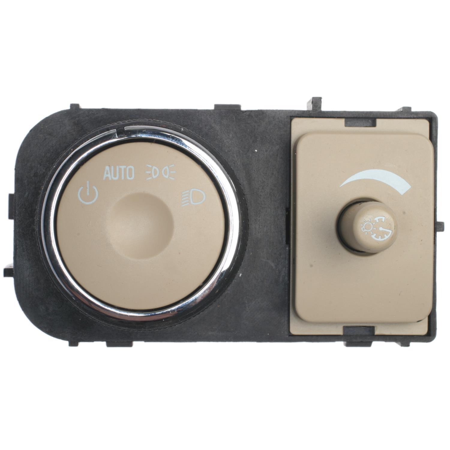 Standard Motor Products HLS1341 - Headlight Switch Standard Motor Products HLS1341 Headlight Switch product image 1 of 3