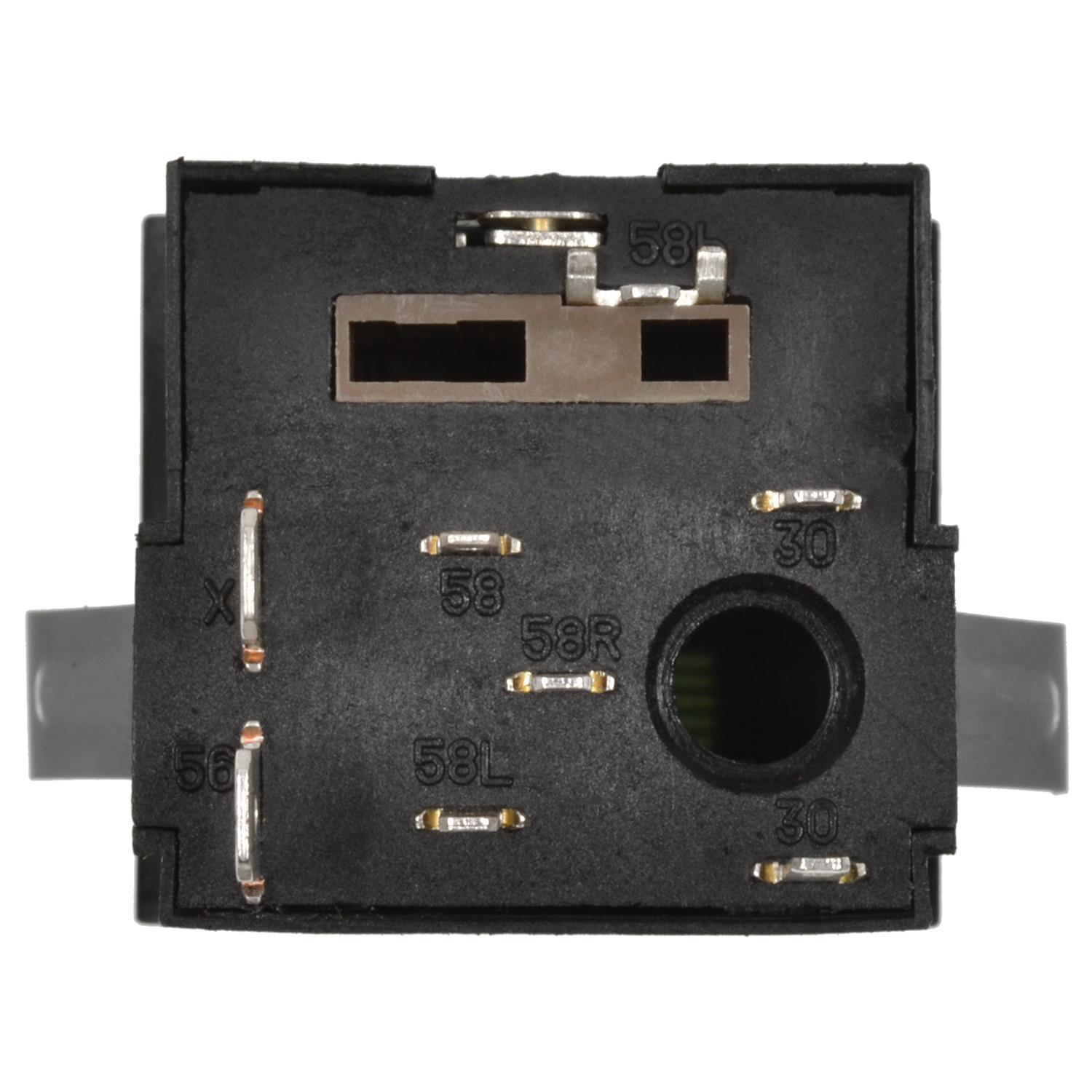 Standard Motor Products HLS1361 Headlight Switch product image 2 of 3