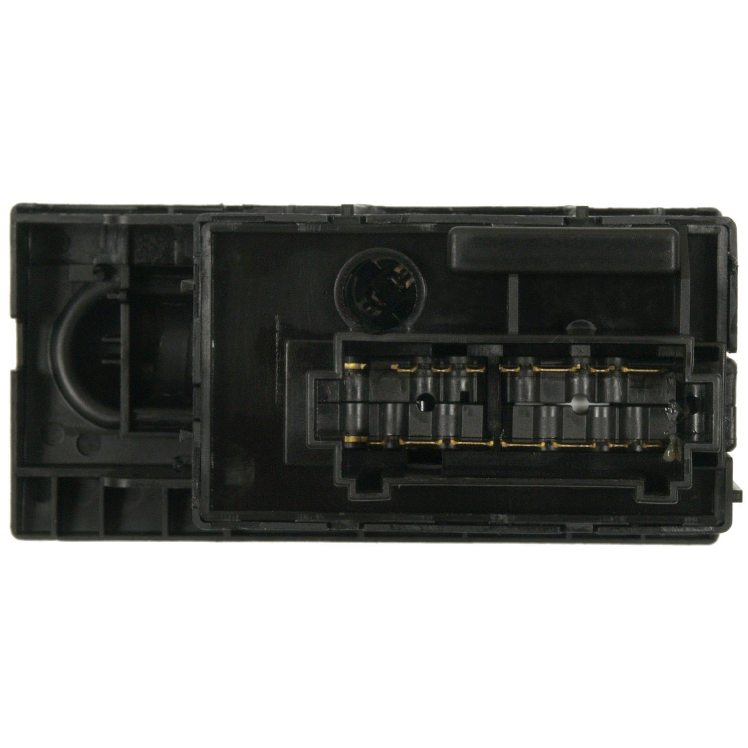 Standard Motor Products HLS1373 Headlight Switch product image 1 of 3