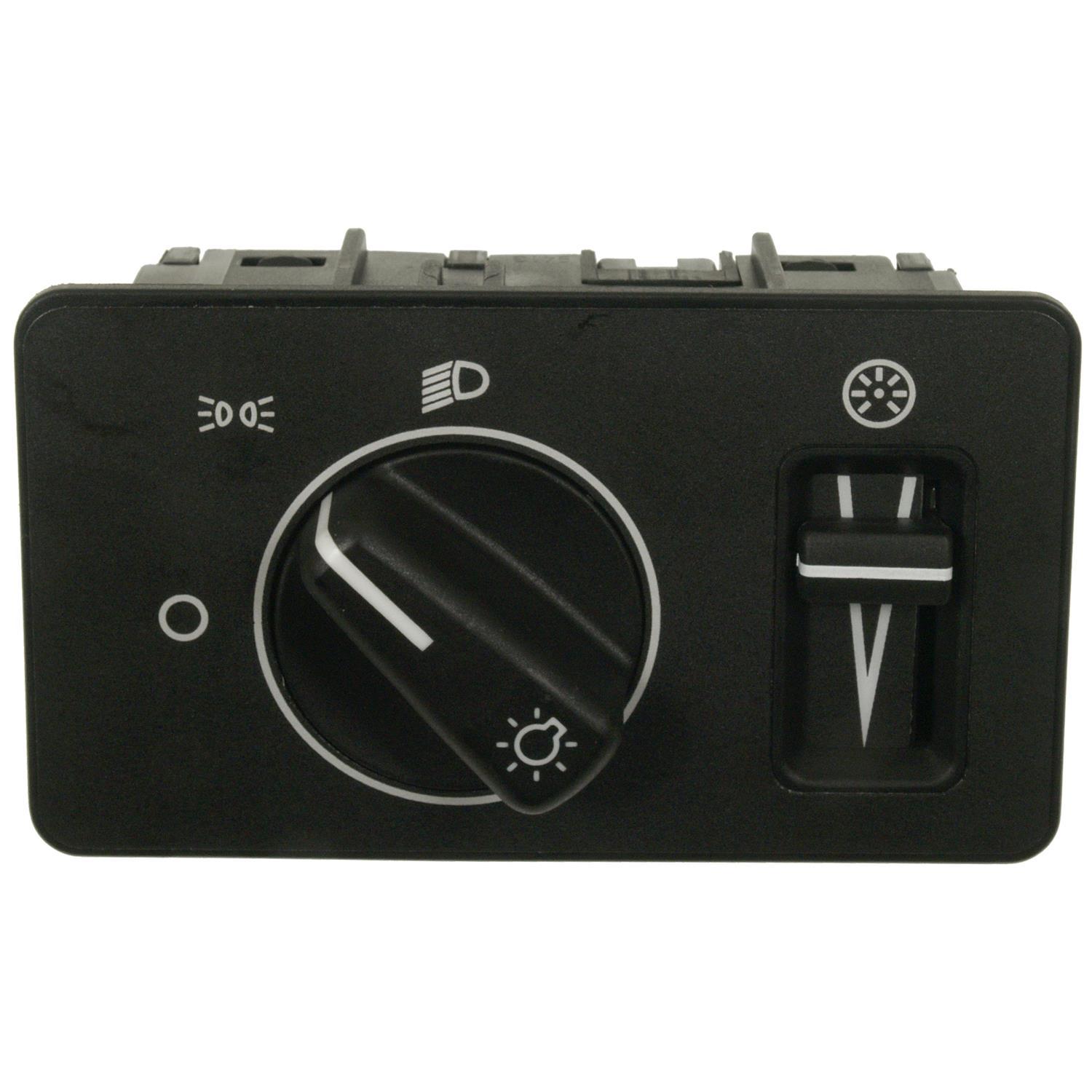 Standard Motor Products HLS1375 - Headlight Switch Standard Motor Products HLS1375 Headlight Switch product image 1 of 3