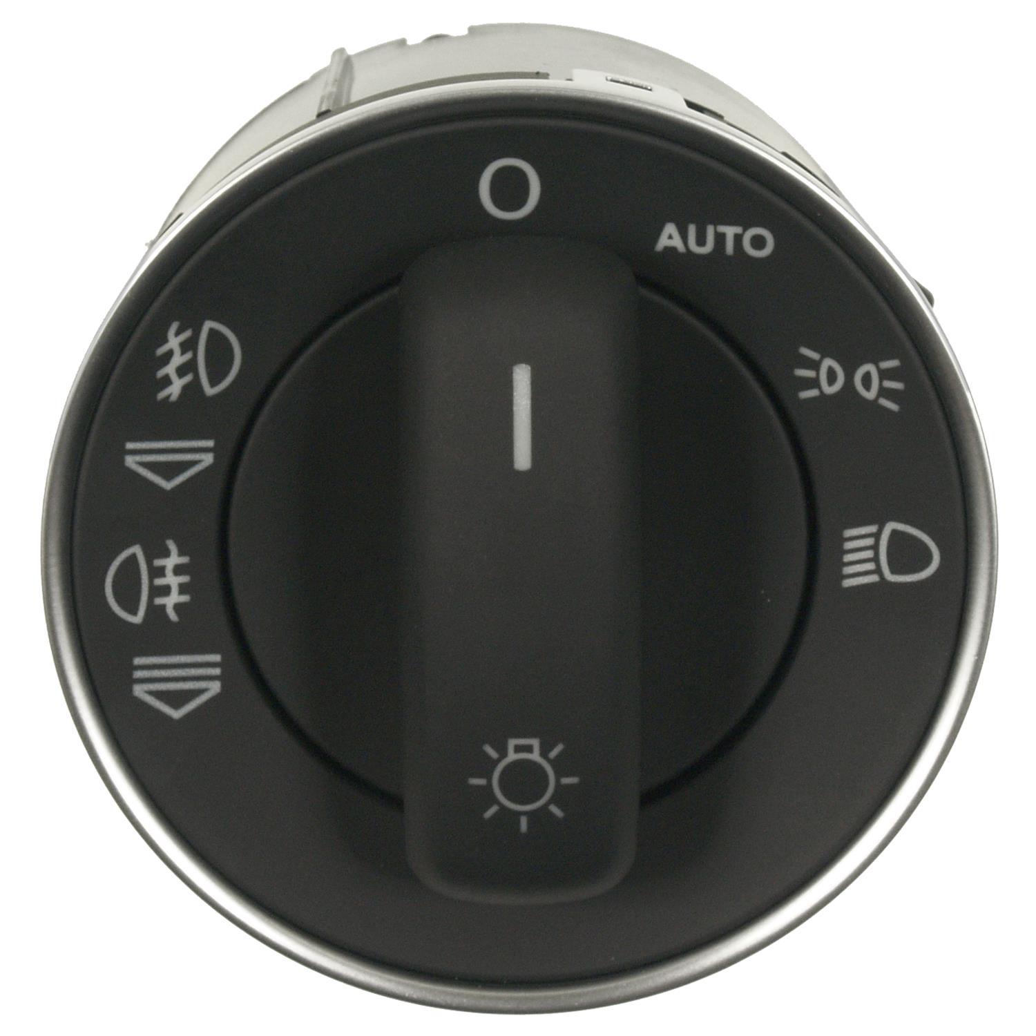 Standard Motor Products HLS1378 - Headlight Switch Standard Motor Products HLS1378 Headlight Switch product image 1 of 3