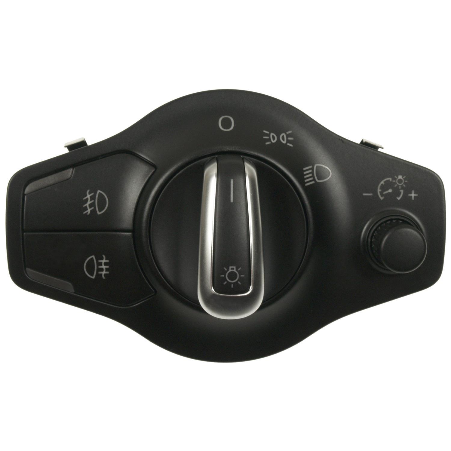 Standard Motor Products HLS1381 Headlight Switch product image 1 of 3