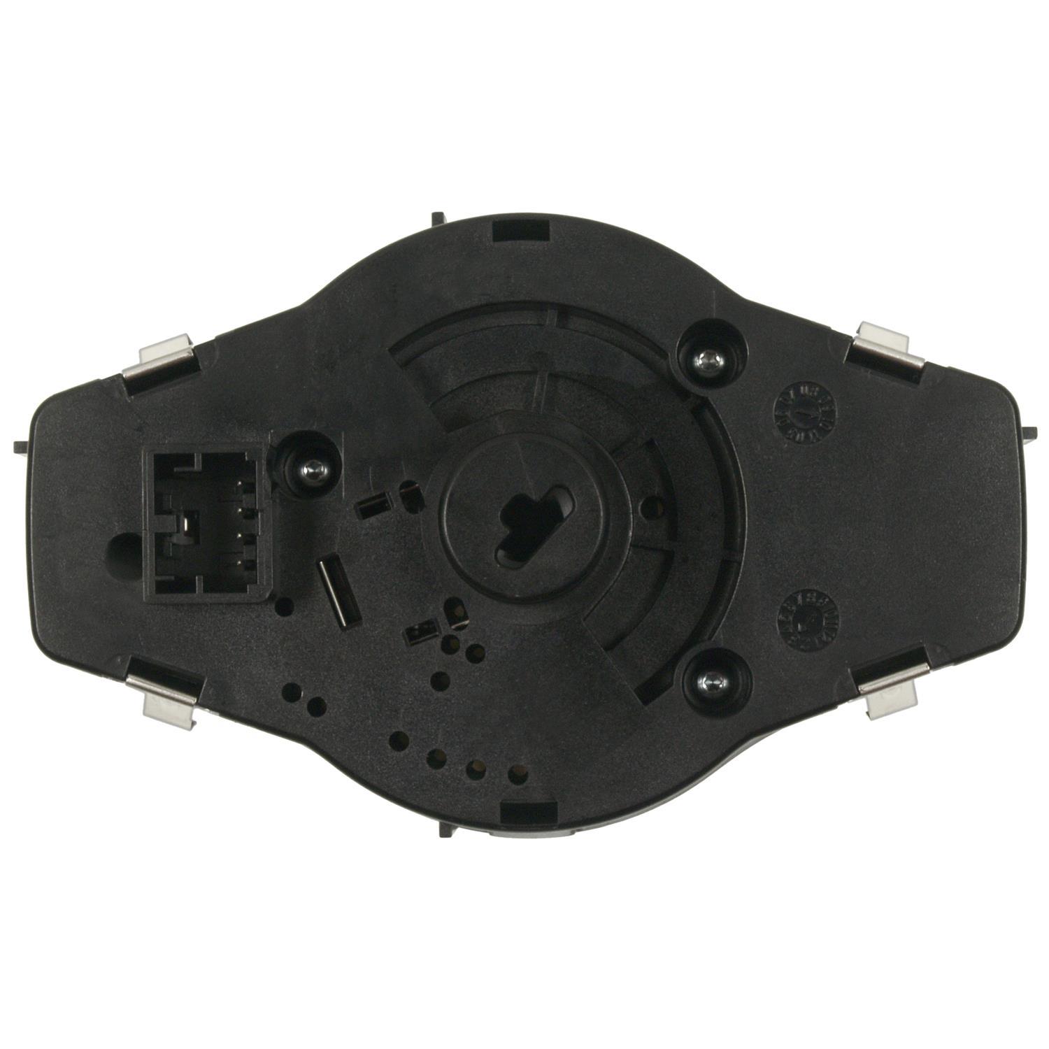 Standard Motor Products HLS1381 Headlight Switch product image 2 of 3