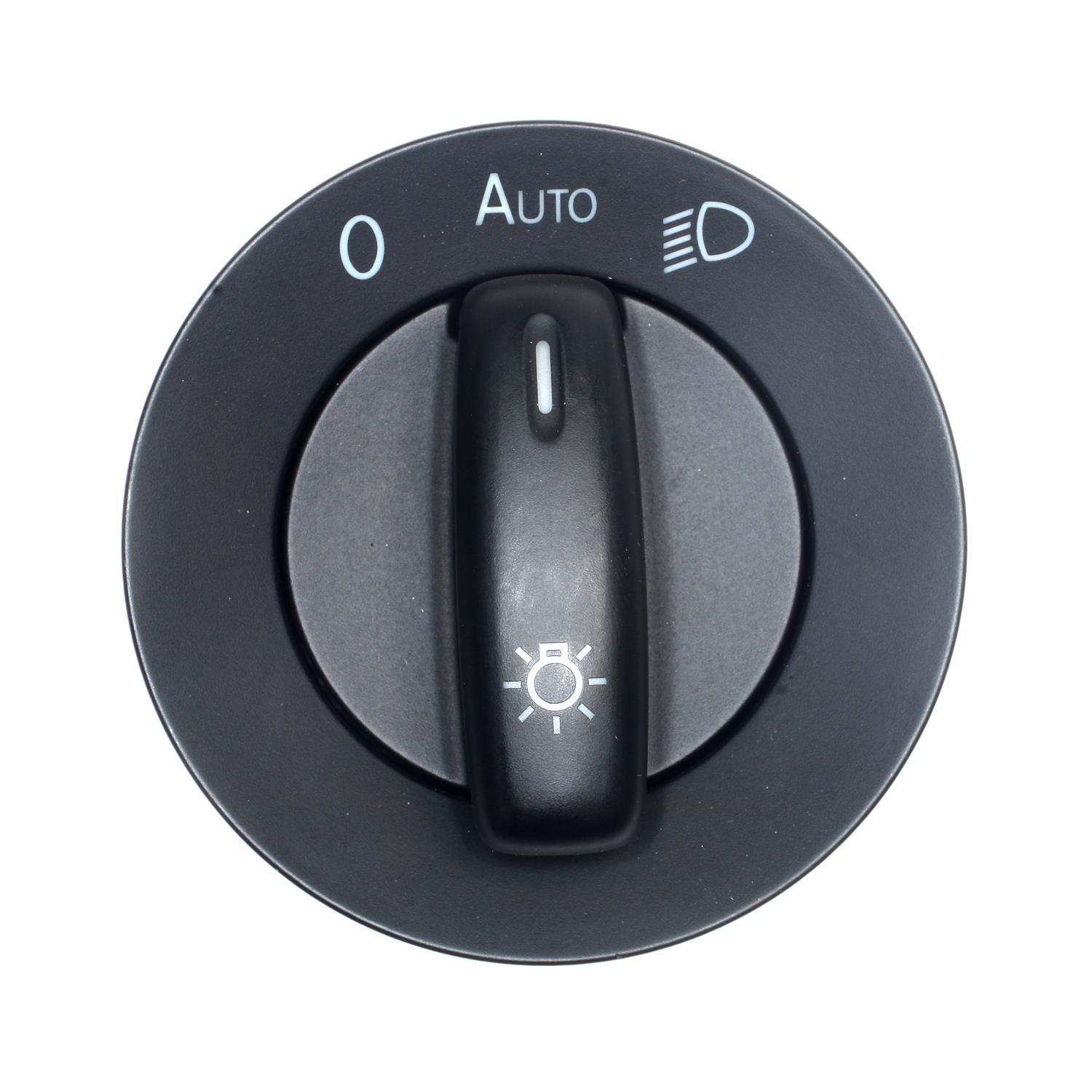 Standard Motor Products HLS1399 - Headlight Switch Standard Motor Products HLS1399 Headlight Switch product image 1 of 3