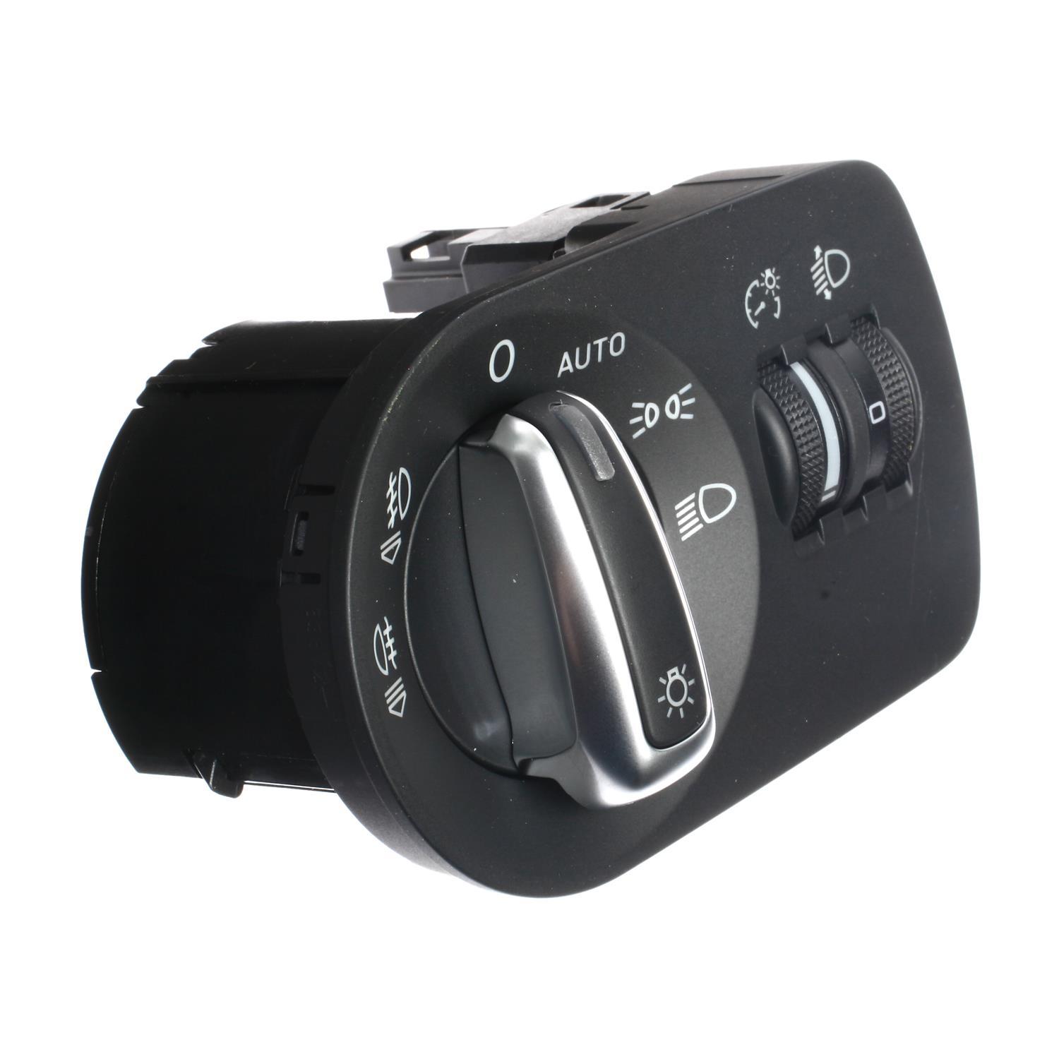 Standard Motor Products HLS1403 - Headlight Switch Standard Motor Products HLS1403 Headlight Switch product image 2 of 3