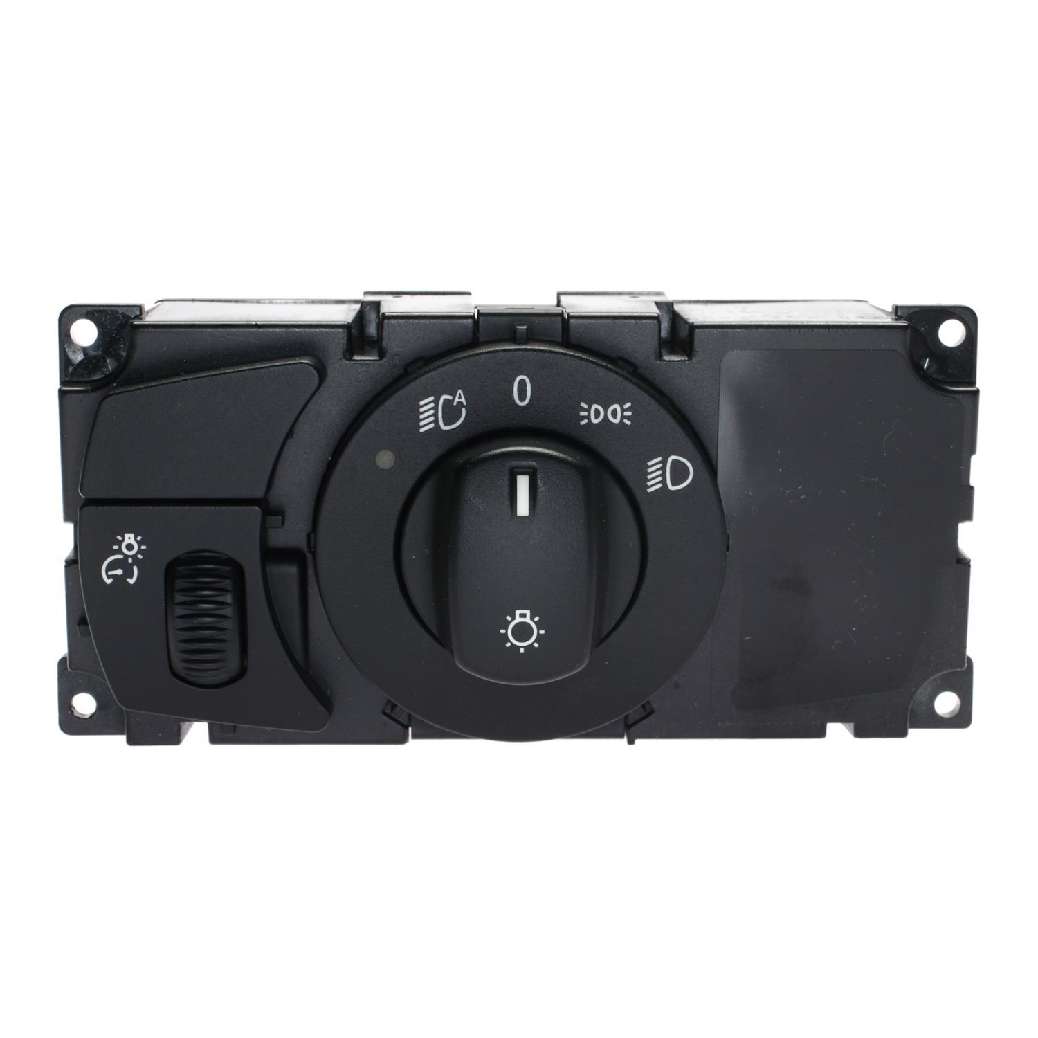 Standard Motor Products HLS1445 - Headlight Switch Standard Motor Products HLS1445 Headlight Switch product image 1 of 3