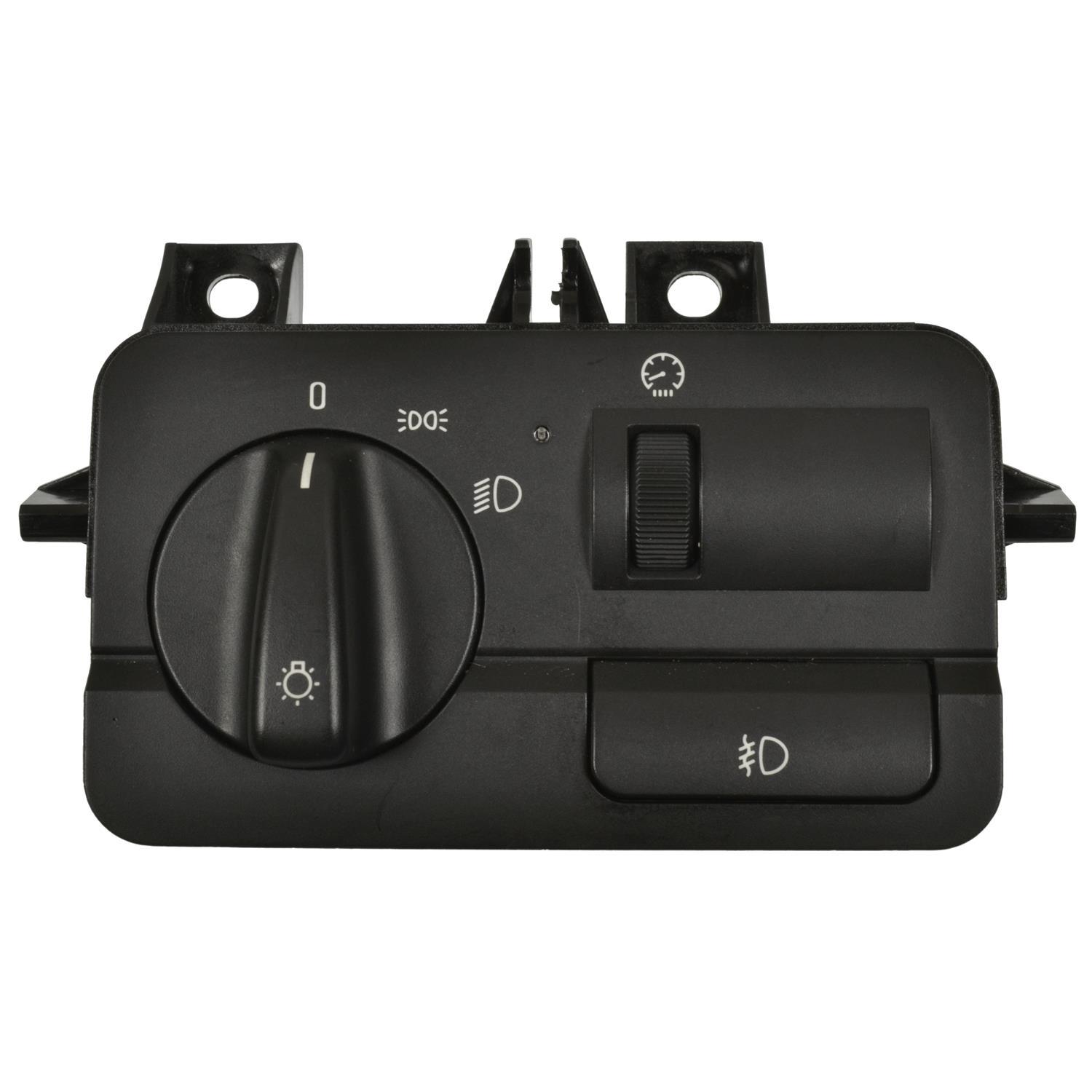 Standard Motor Products HLS1568 Fog Light Switch product image 1 of 3