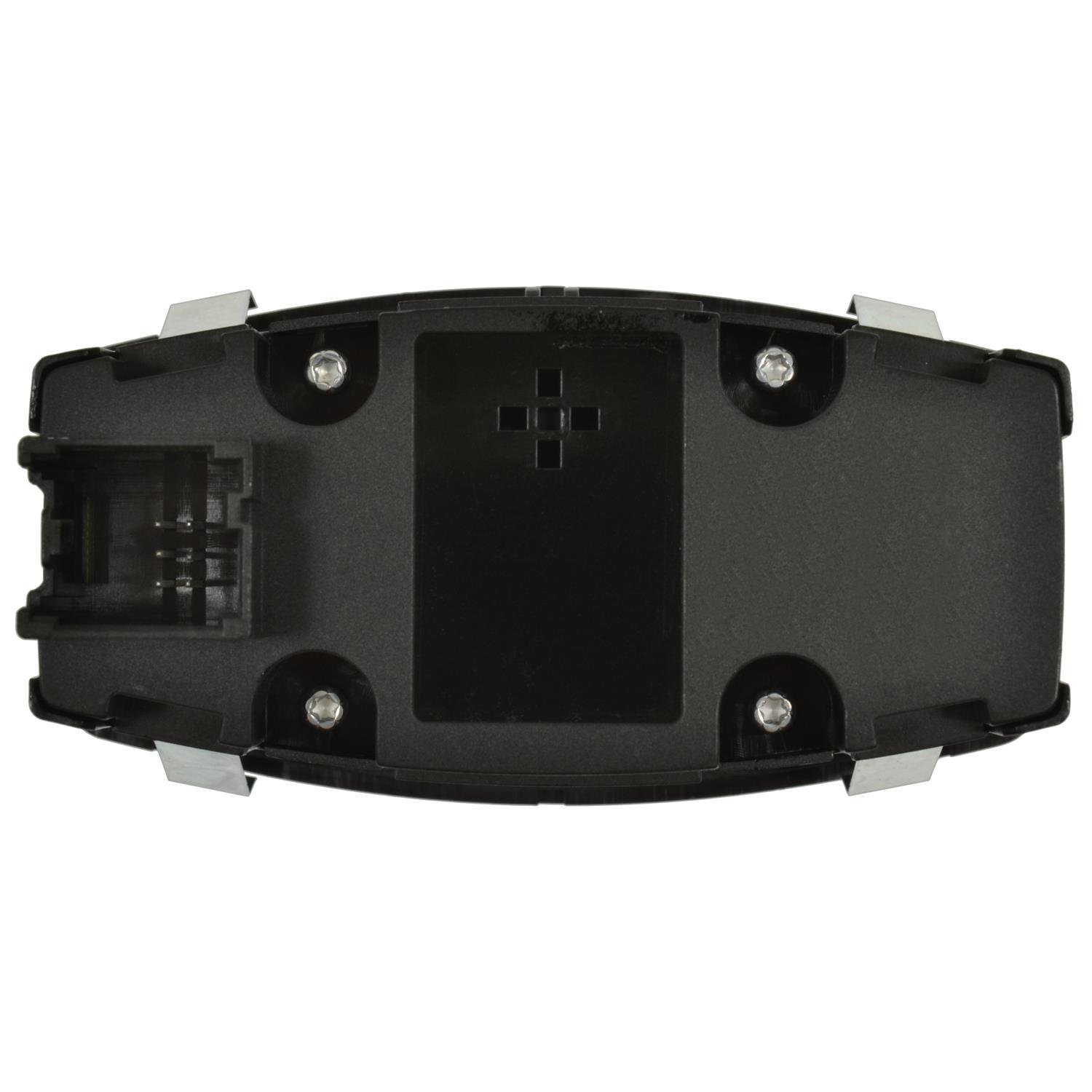Standard Motor Products HLS1569 - Headlight Switch Standard Motor Products HLS1569 Headlight Switch product image 1 of 3