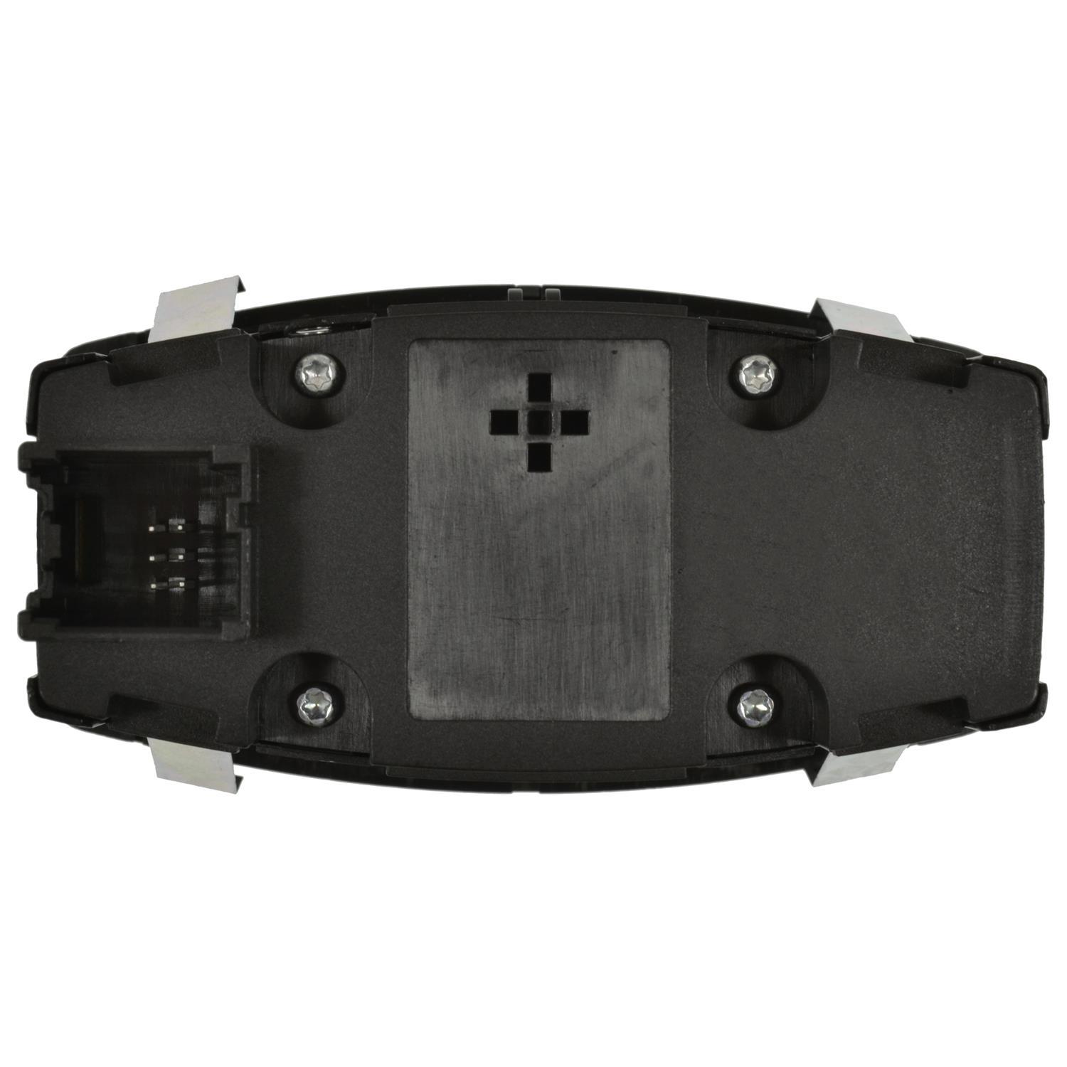 Standard Motor Products HLS1572 - Headlight Switch Standard Motor Products HLS1572 Fog Light Switch product image 1 of 3