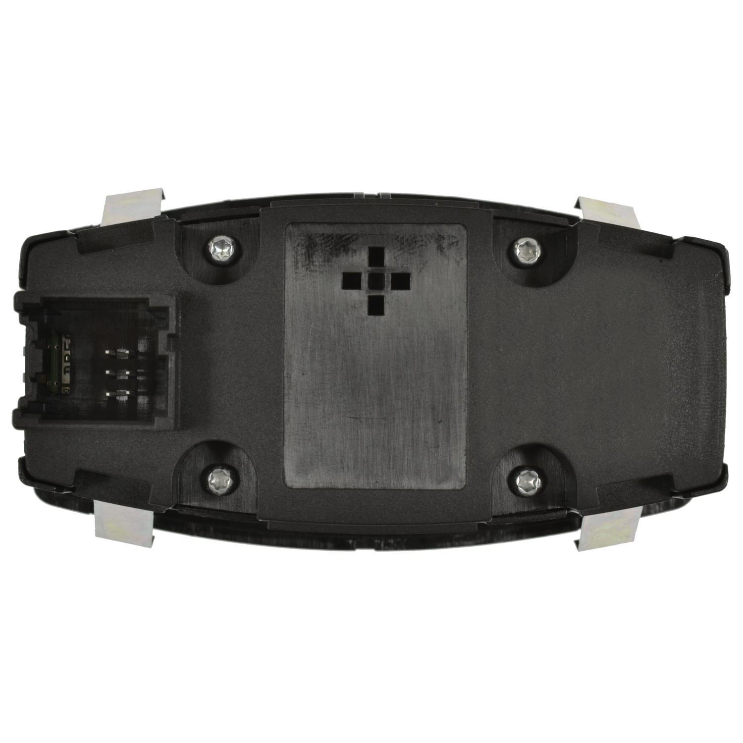 Standard Motor Products HLS1580 - Headlight Switch Standard Motor Products HLS1580 Headlight Switch product image 1 of 3
