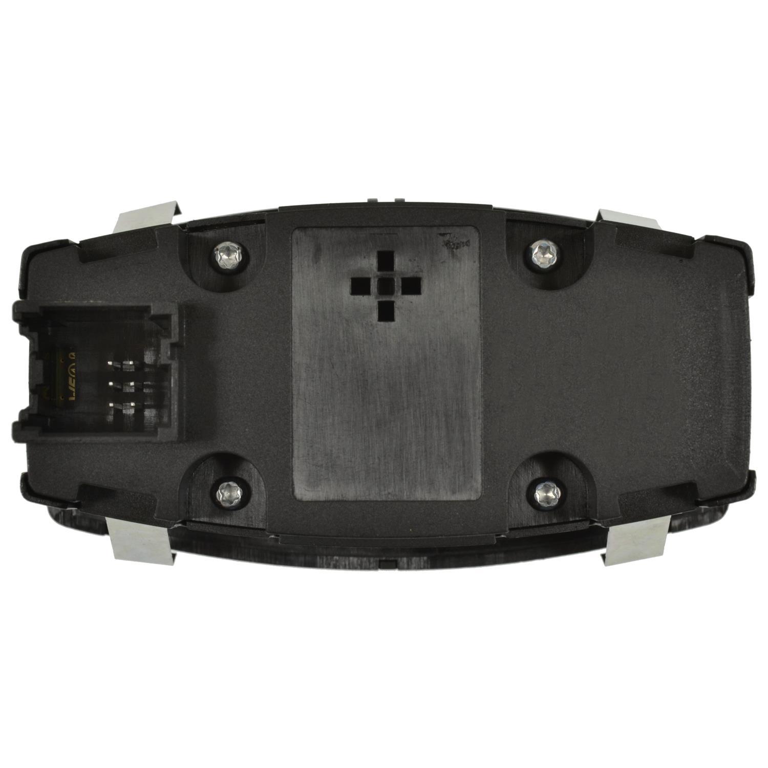 Standard Motor Products HLS1581 - Headlight Switch Standard Motor Products HLS1581 Headlight Switch product image 1 of 3