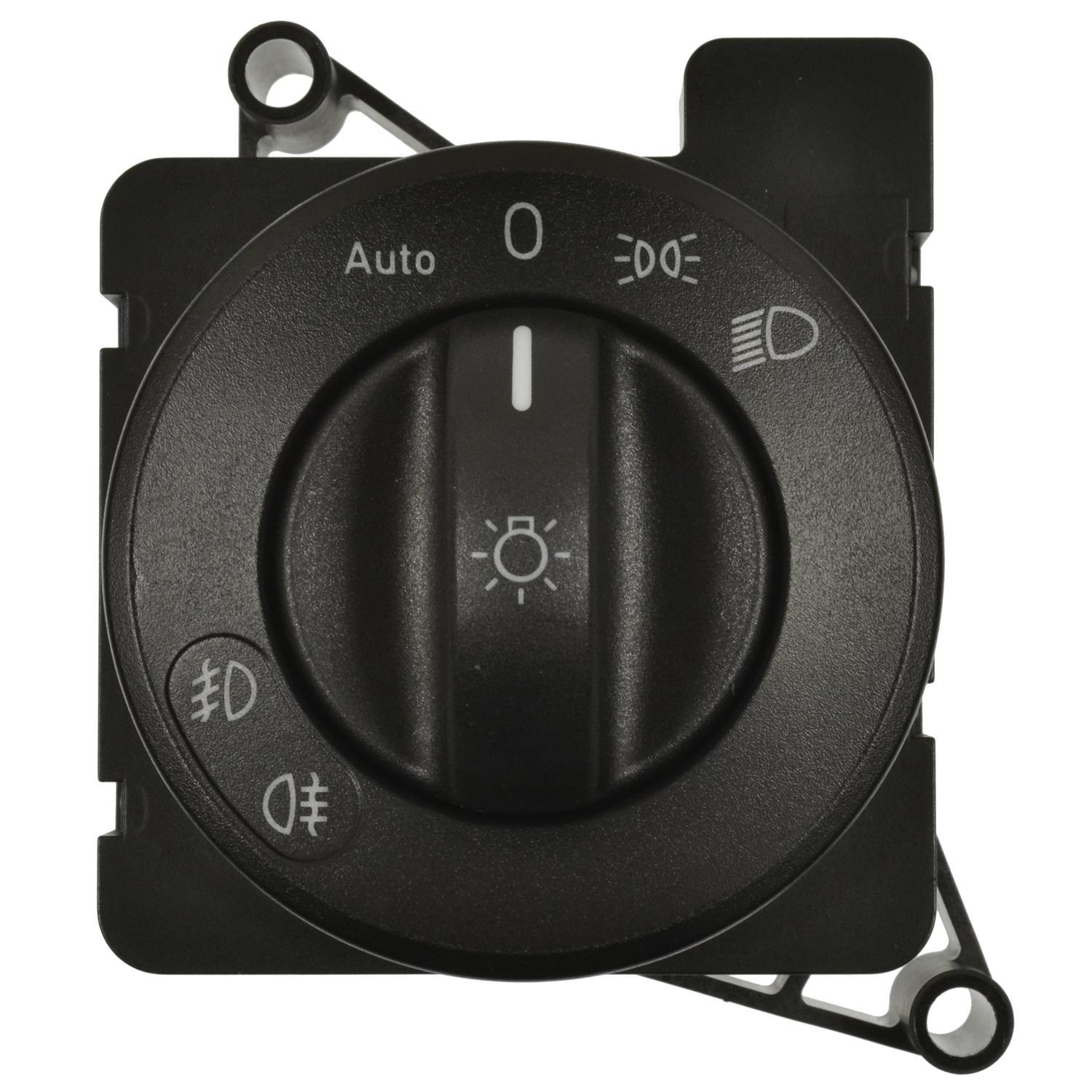 Standard Motor Products HLS1633 - Headlight Switch Standard Motor Products HLS1633 Headlight Switch product image 2 of 3