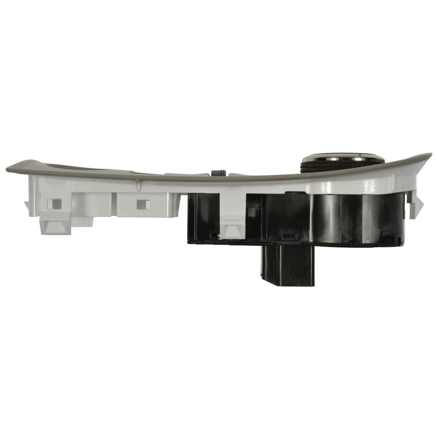 Standard Motor Products HLS1660 - Headlight Switch Standard Motor Products HLS1660 Fog Light Switch product image 3 of 3