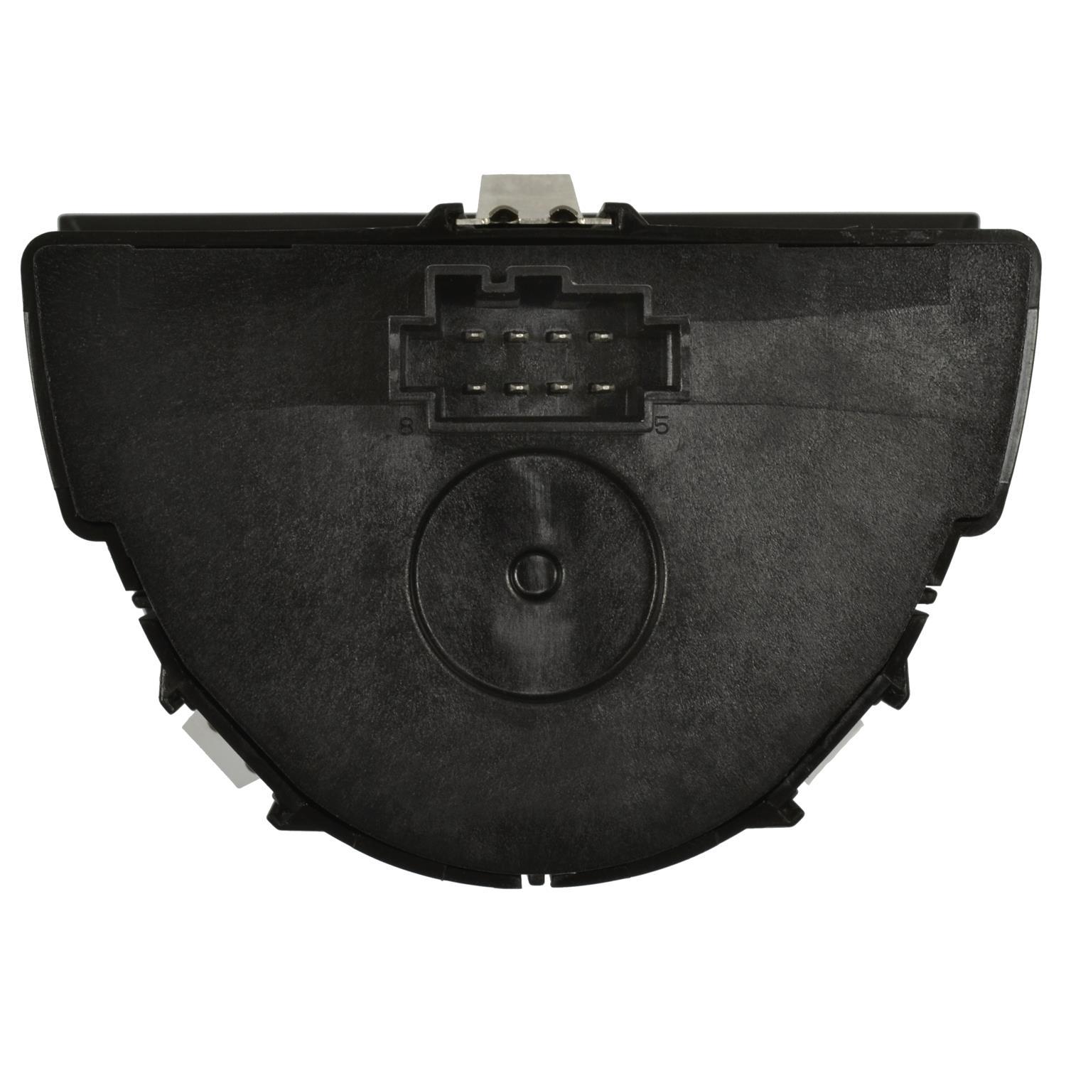 Standard Motor Products HLS1670 - Headlight Switch Standard Motor Products HLS1670 Headlight Switch product image 1 of 3