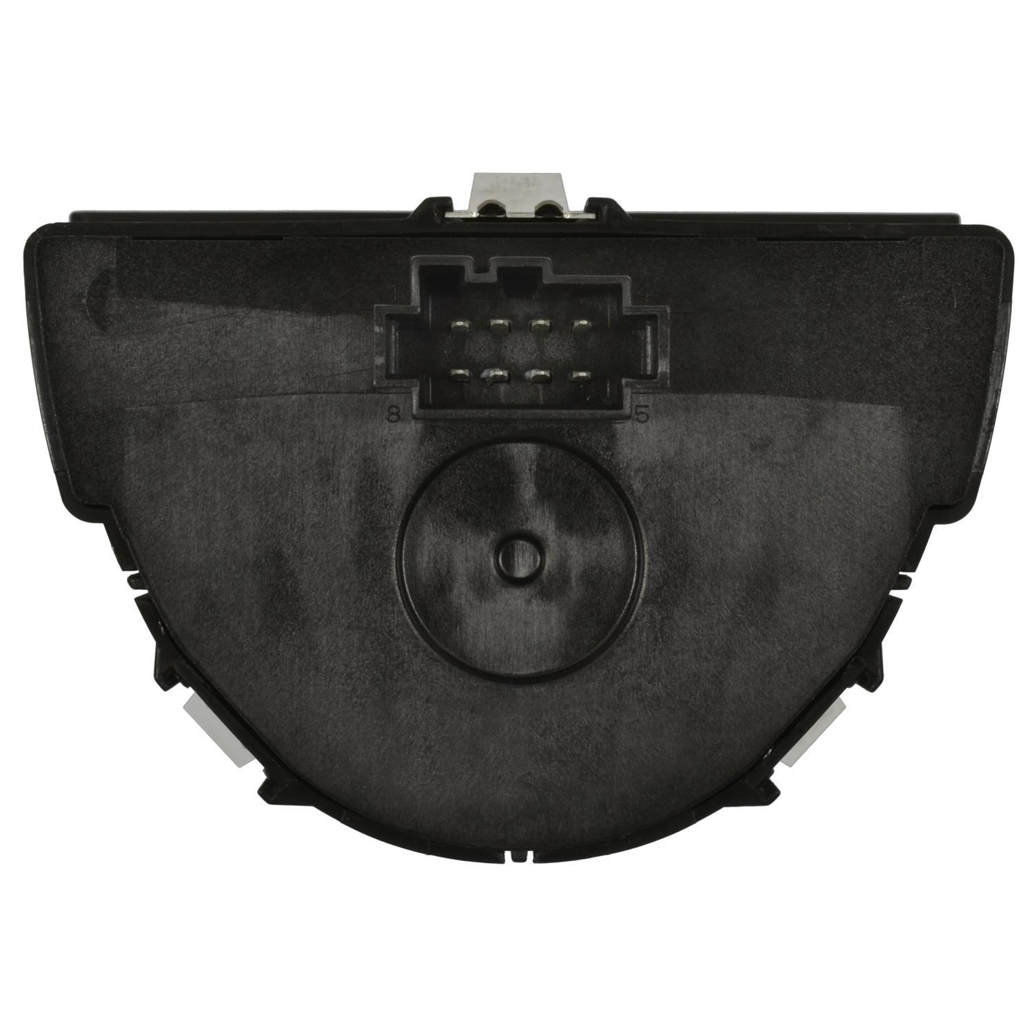Standard Motor Products HLS1672 - Headlight Switch Standard Motor Products HLS1672 Headlight Switch product image 1 of 3