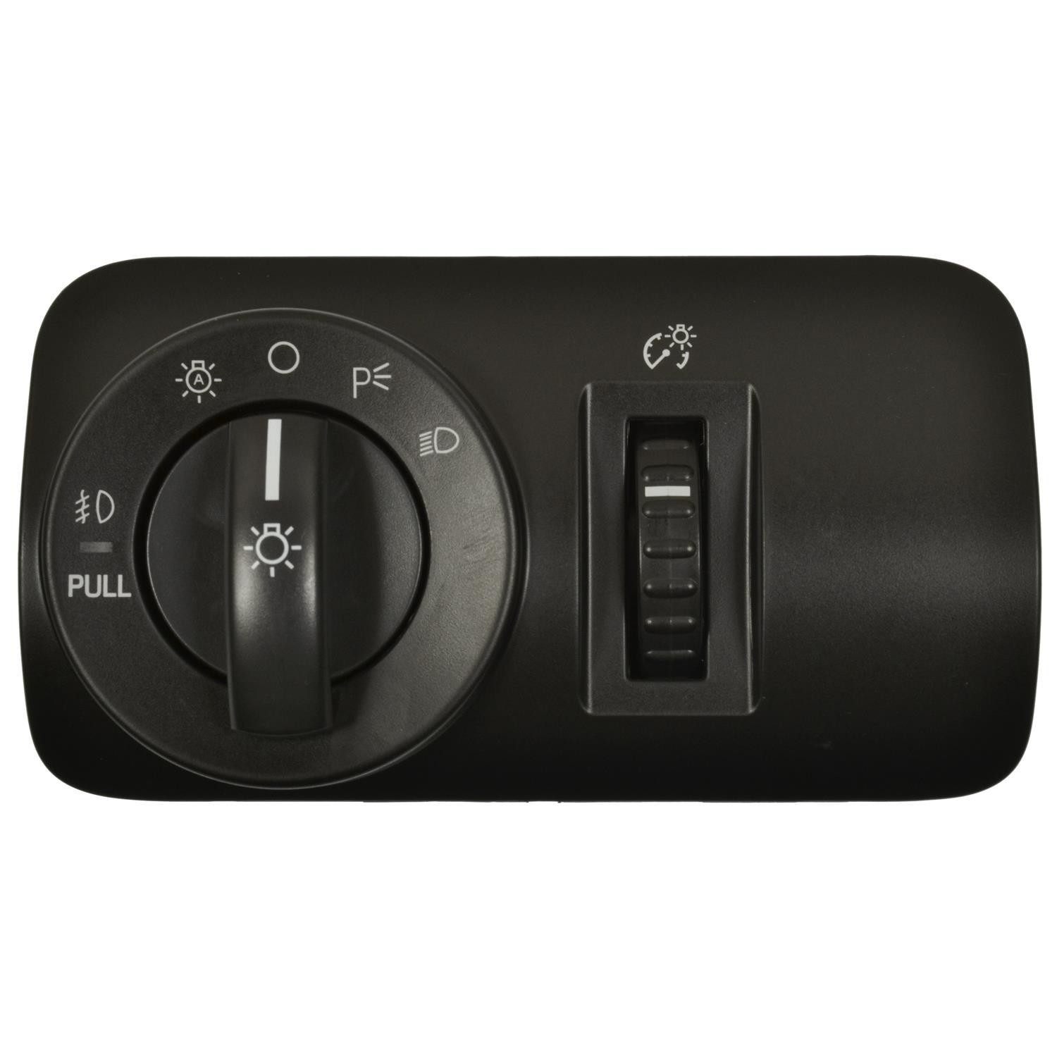 Standard Motor Products HLS1677 - Headlight Switch Standard Motor Products HLS1677 Headlight Switch product image 2 of 3