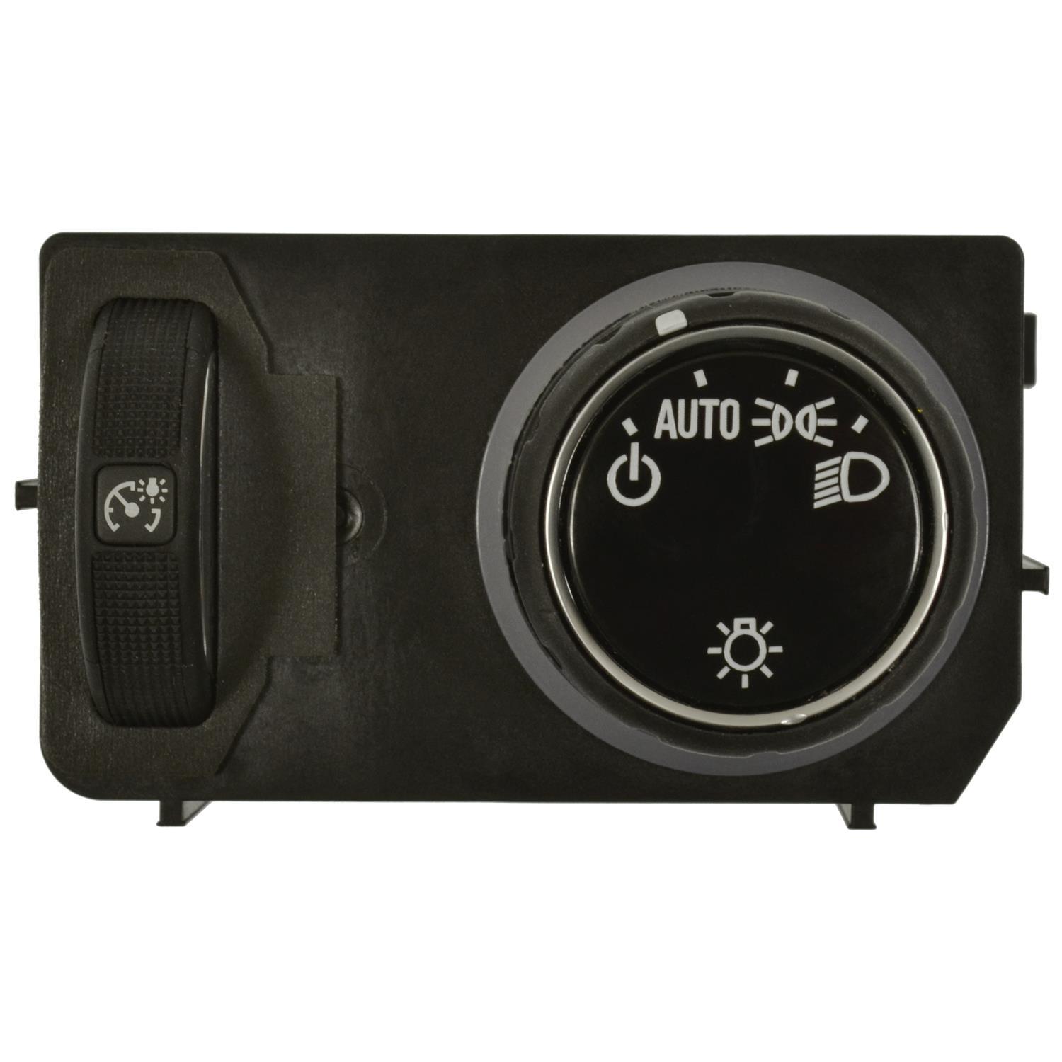 Standard Motor Products HLS1731 - Headlight Switch Standard Motor Products HLS1731 Headlight Switch product image 1 of 3