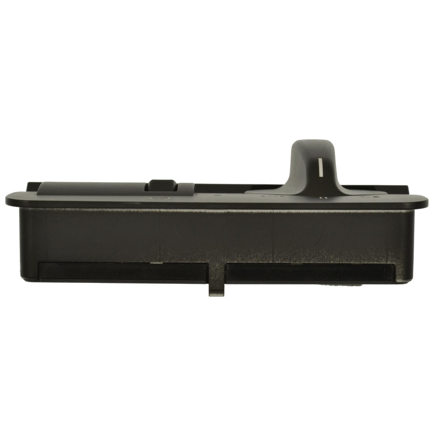Standard Motor Products HLS1748 Headlight Switch product image 3 of 3