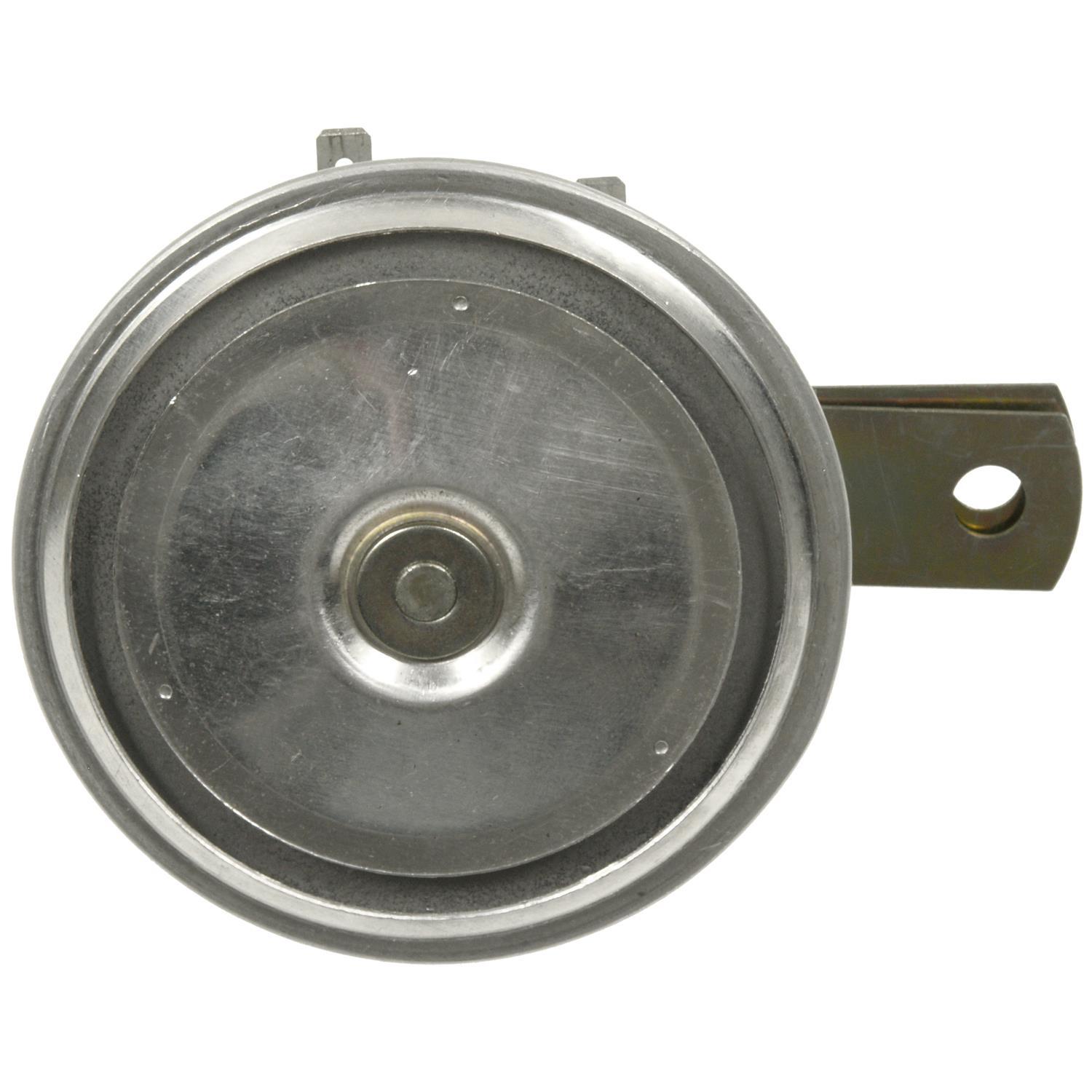 Standard Motor Products HN19 - OE Replacement Horn Standard Motor Products HN19 OE Replacement Horn product image 1 of 3