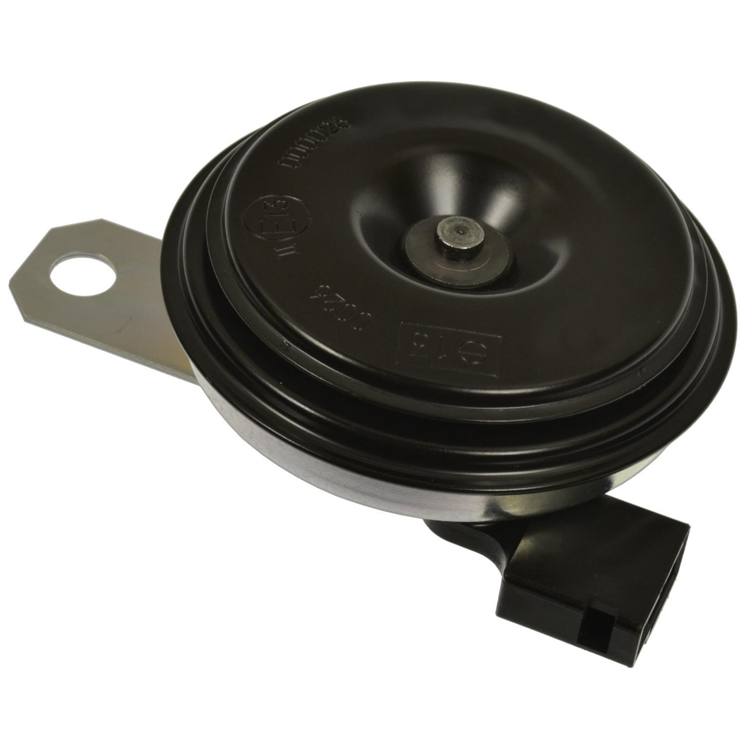Standard Motor Products HN52 - OE Replacement Horn Standard Motor Products HN52 OE Replacement Horn product image 2 of 3