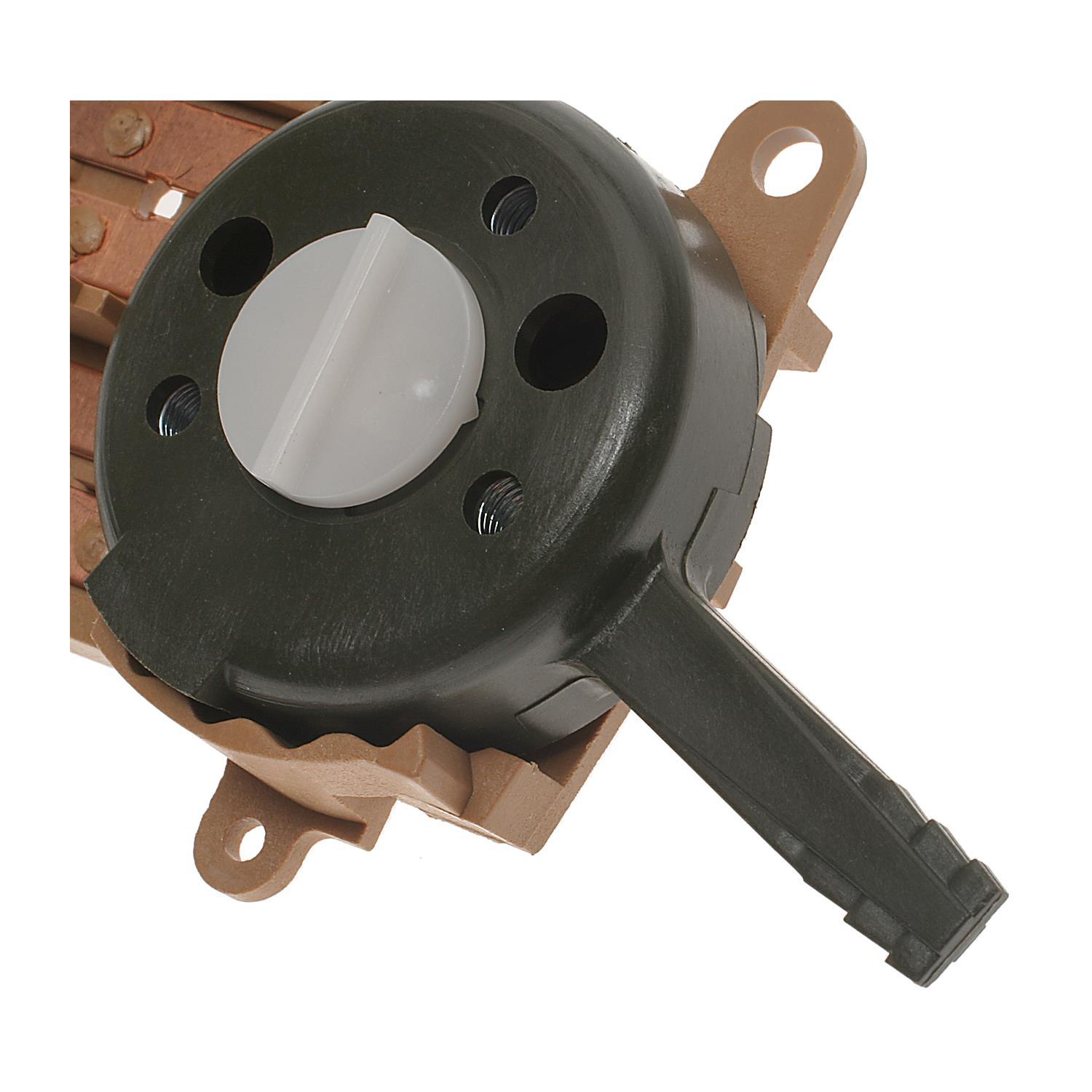 Standard Motor Products HS205 - HVAC Blower Control Switch Standard Motor Products HS205 HVAC Blower Control Switch product image 1 of 3