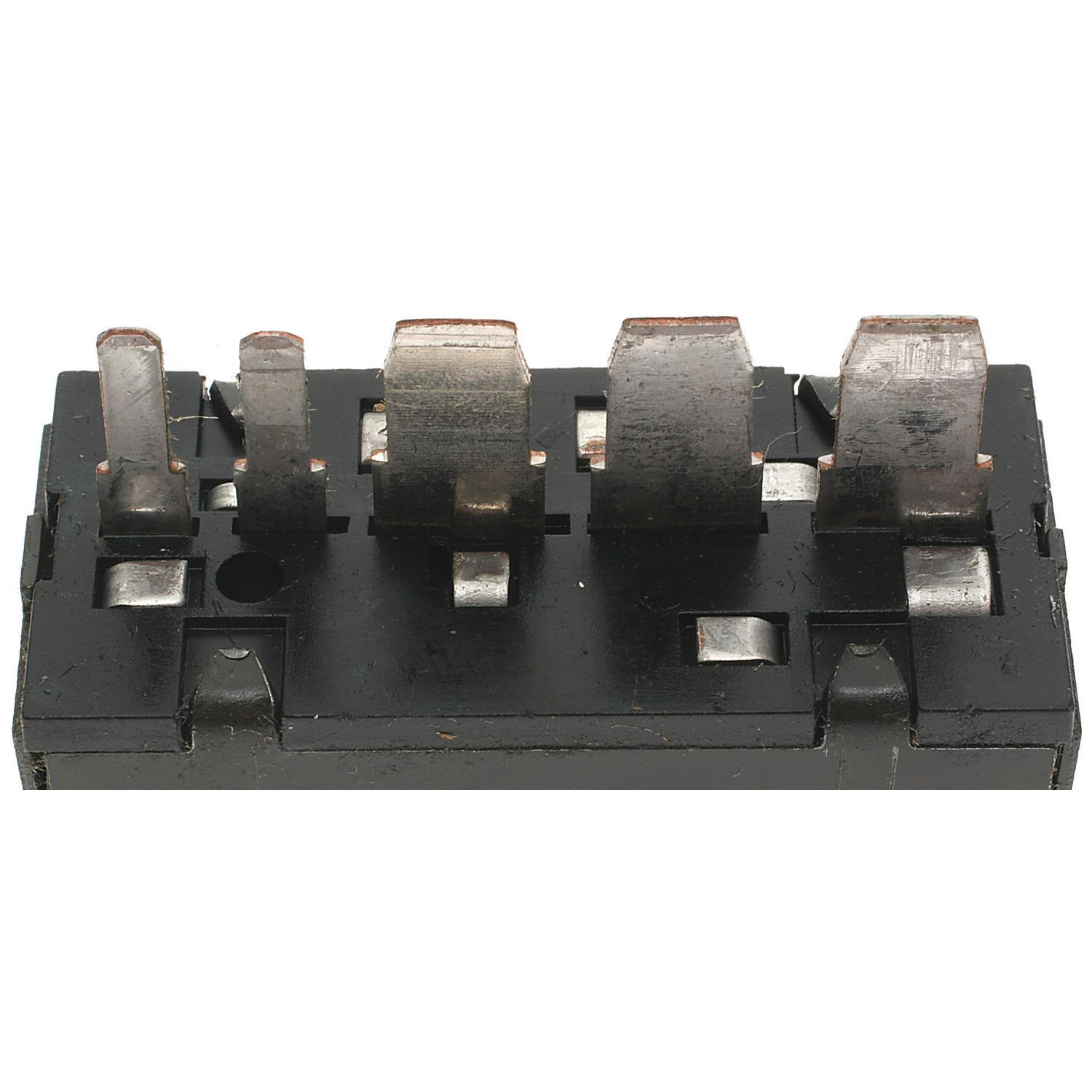 Standard Motor Products HS209 - HVAC Blower Control Switch Standard Motor Products HS209 HVAC Blower Control Switch product image 3 of 3
