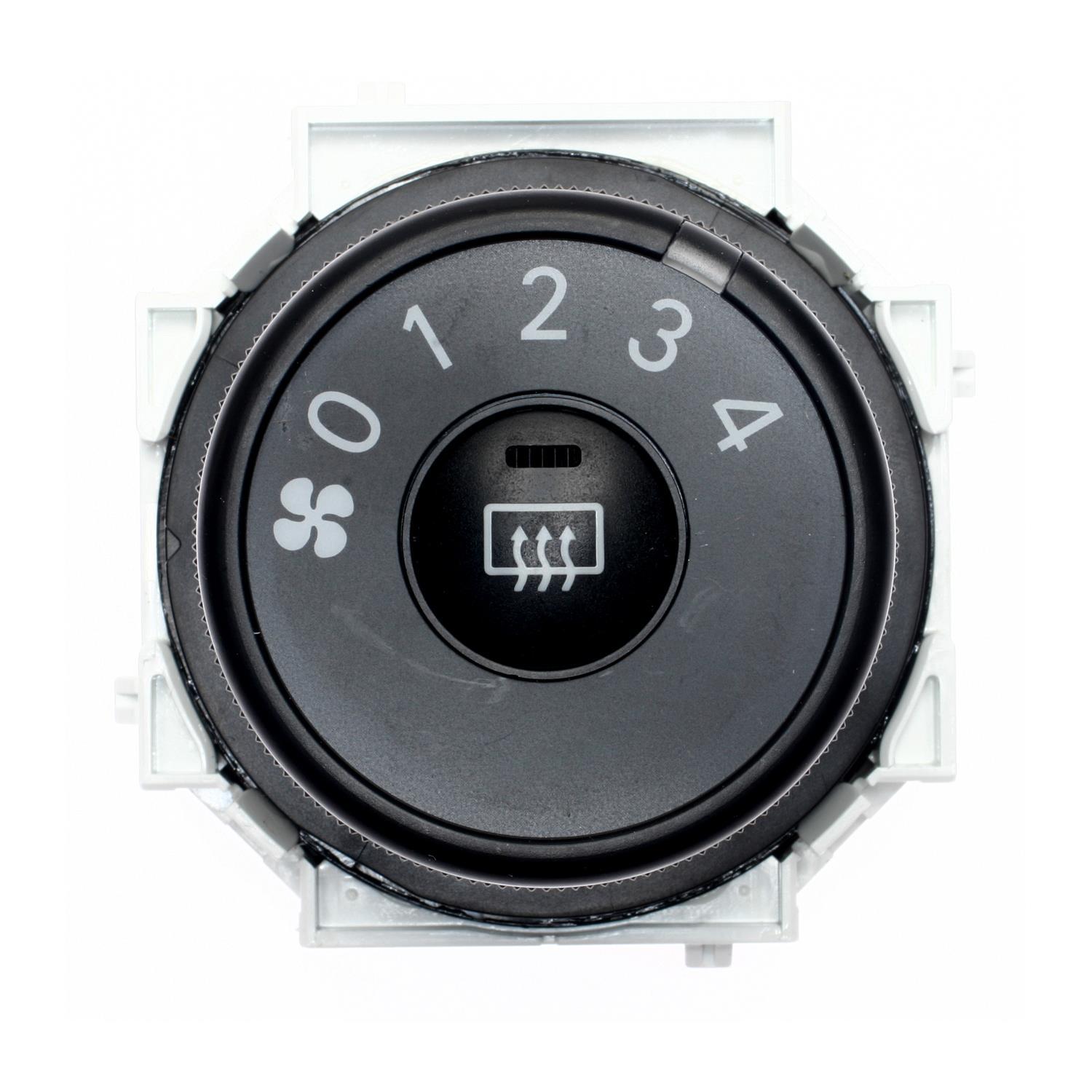 Standard Motor Products HS508 - HVAC Blower Control Switch Standard Motor Products HS508 HVAC Blower Control Switch product image 1 of 3