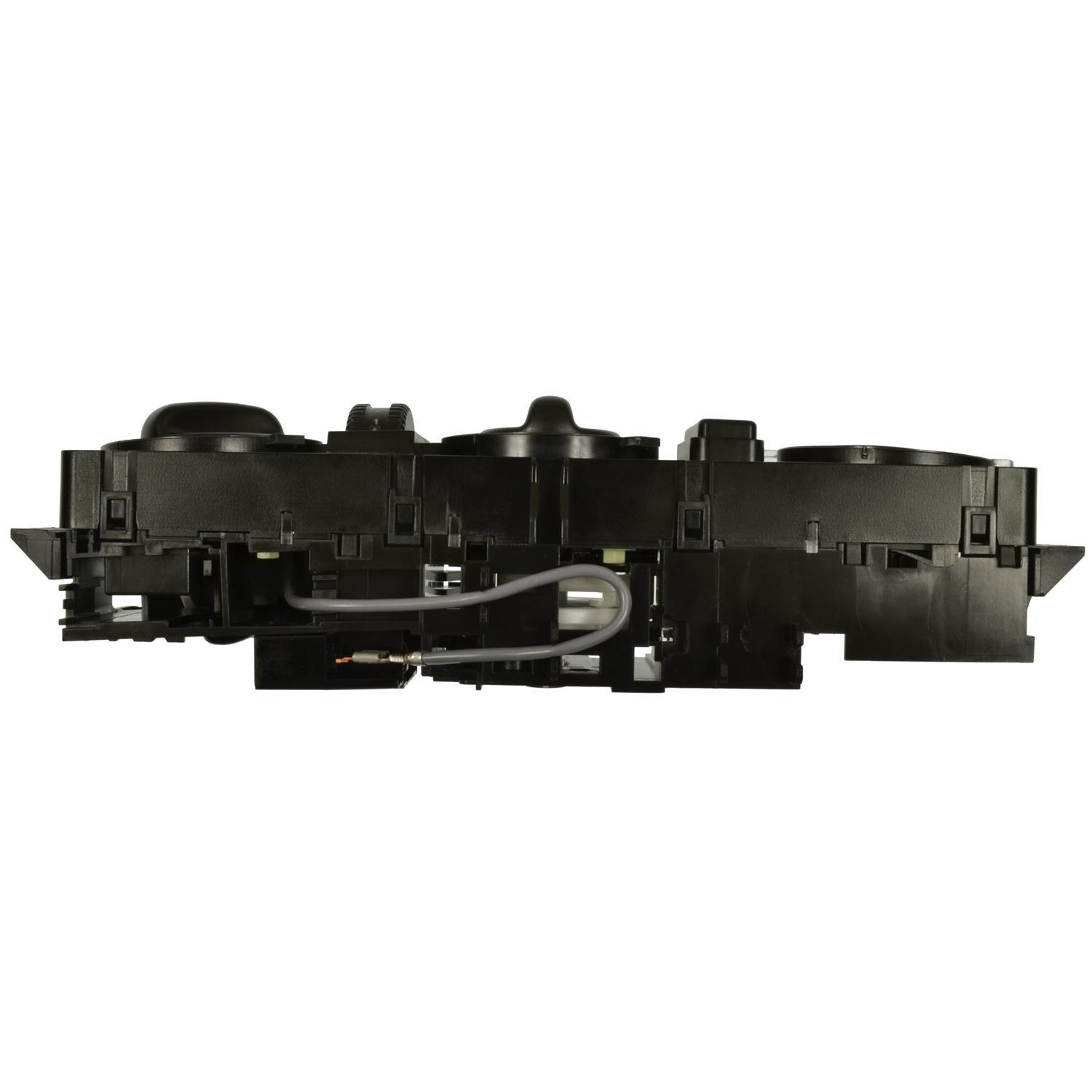 Standard Motor Products HS570 - A/C Selector Switch Standard Motor Products HS570 A/C Selector Switch product image 2 of 3