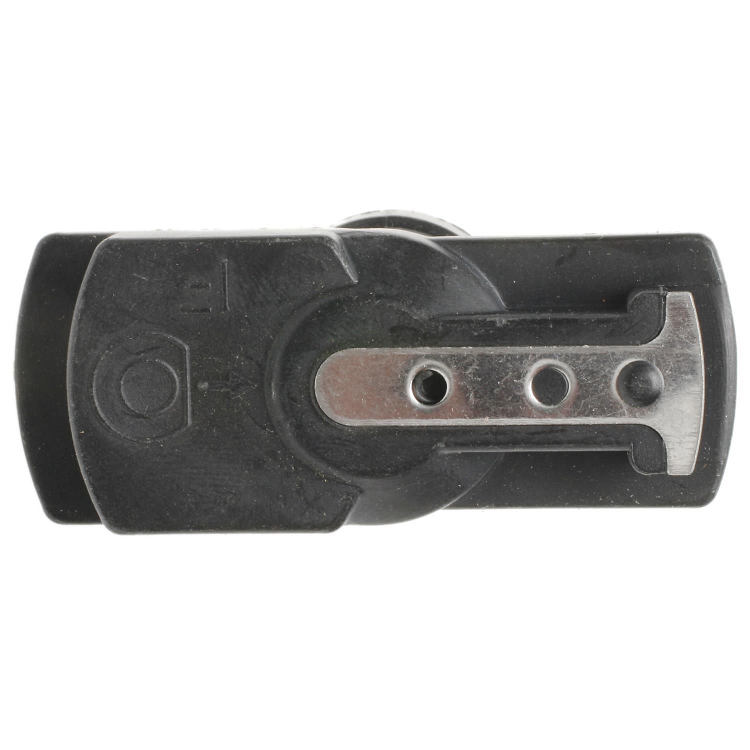 Standard Motor Products JR96 - Distributor Rotor Standard Motor Products JR96 Distributor Rotor product image 1 of 3