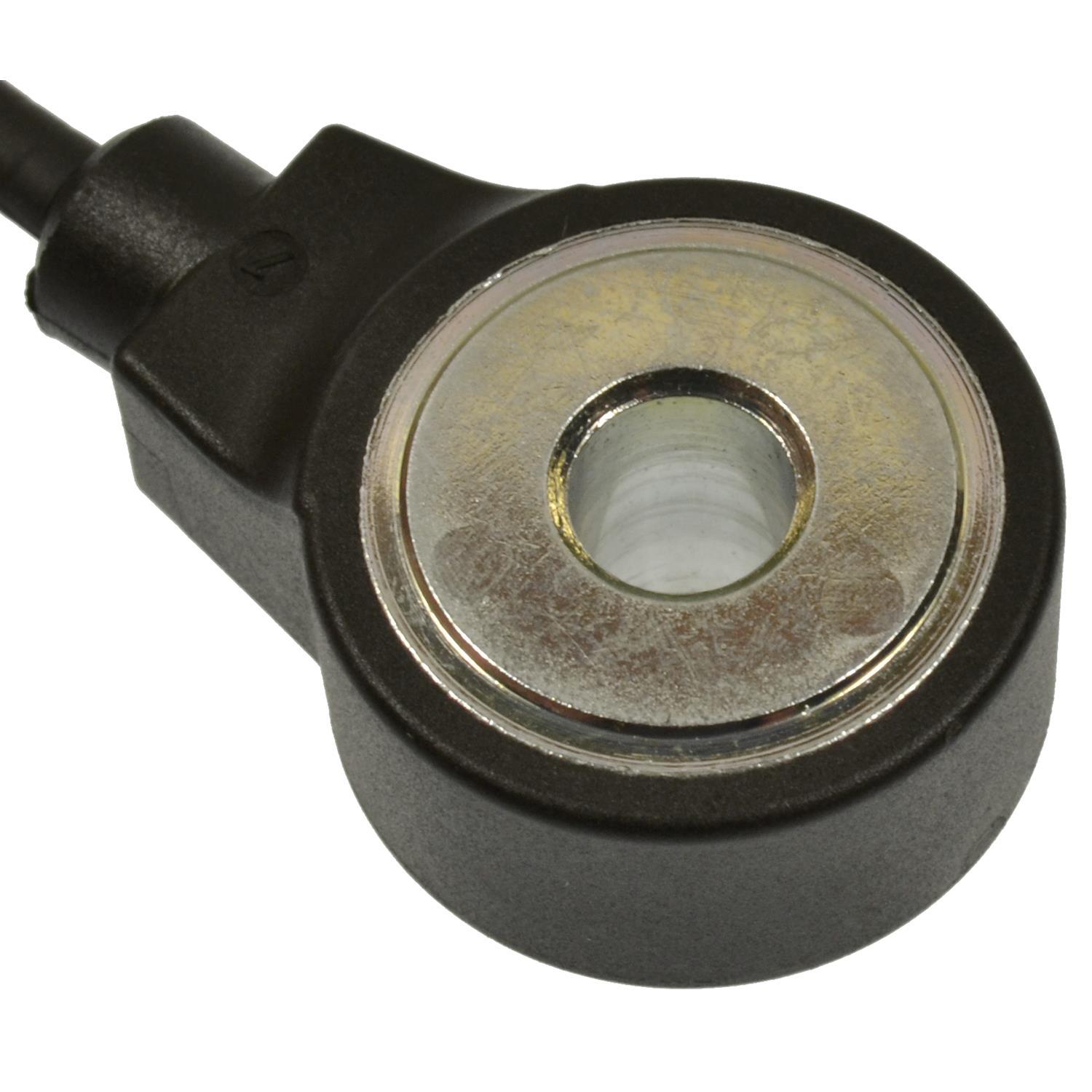 Standard Motor Products KS246 - Ignition Knock (Detonation) Sensor Standard Motor Products KS246 Ignition Knock (Detonation) Sensor product image 1 of 3