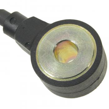 2005 Volkswagen Phaeton Ignition Knock (Detonation) Sensor Standard Motor Products KS319 image 1 of 3