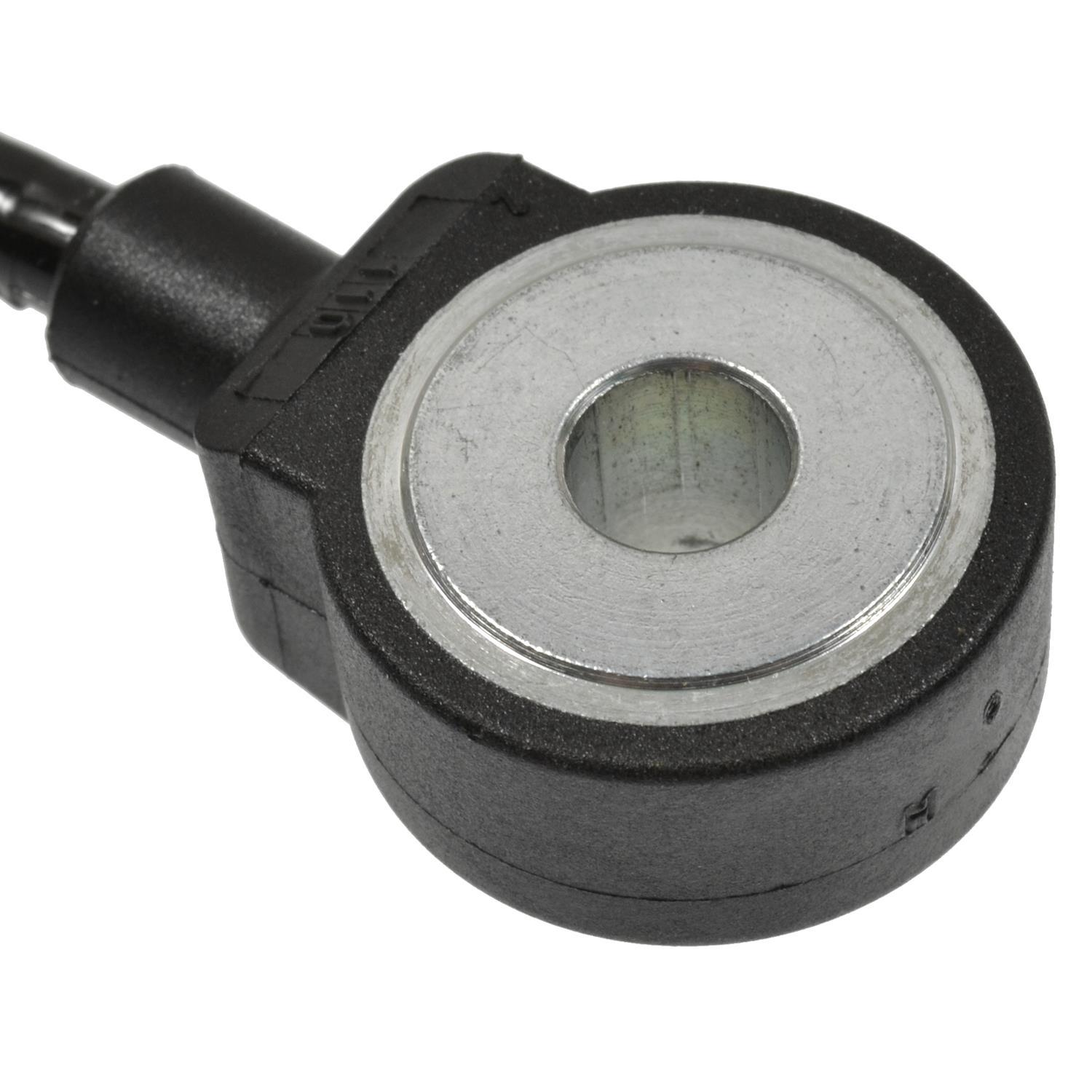 Standard Motor Products KS400 - Ignition Knock (Detonation) Sensor Standard Motor Products KS400 Ignition Knock (Detonation) Sensor product image 1 of 3