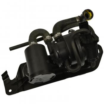 2004 Volkswagen R32 Evaporative Emissions System Leak Detection Pump Standard Motor Products LDP17 image 2 of 3