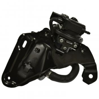 2014 Volkswagen Golf Evaporative Emissions System Leak Detection Pump Standard Motor Products LDP18 image 1 of 3