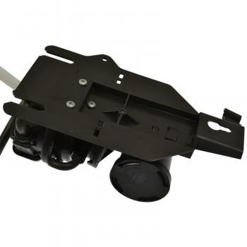 2004 Volkswagen Golf Evaporative Emissions System Leak Detection Pump Standard Motor Products LDP37 image 1 of 3
