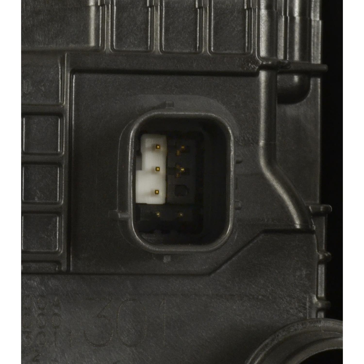 Standard Motor Products LDP68 - Evaporative Emissions System Leak Detection Pump Standard Motor Products LDP68 Evaporative Emissions System Leak Detection Pump product image 3 of 3