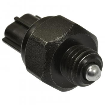 2006 Kia Sorento Back Up Light Switch Standard Motor Products LS400 image 1 of 3