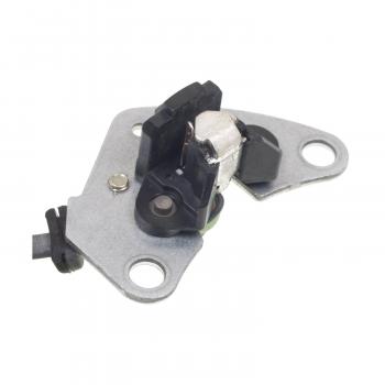 1994 Porsche 968 Engine Camshaft Position Sensor Standard Motor Products LX1111 image 1 of 3