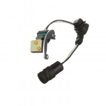 1984 Toyota Pickup Distributor Ignition Pickup Standard Motor Products LX759 image 1 of 3