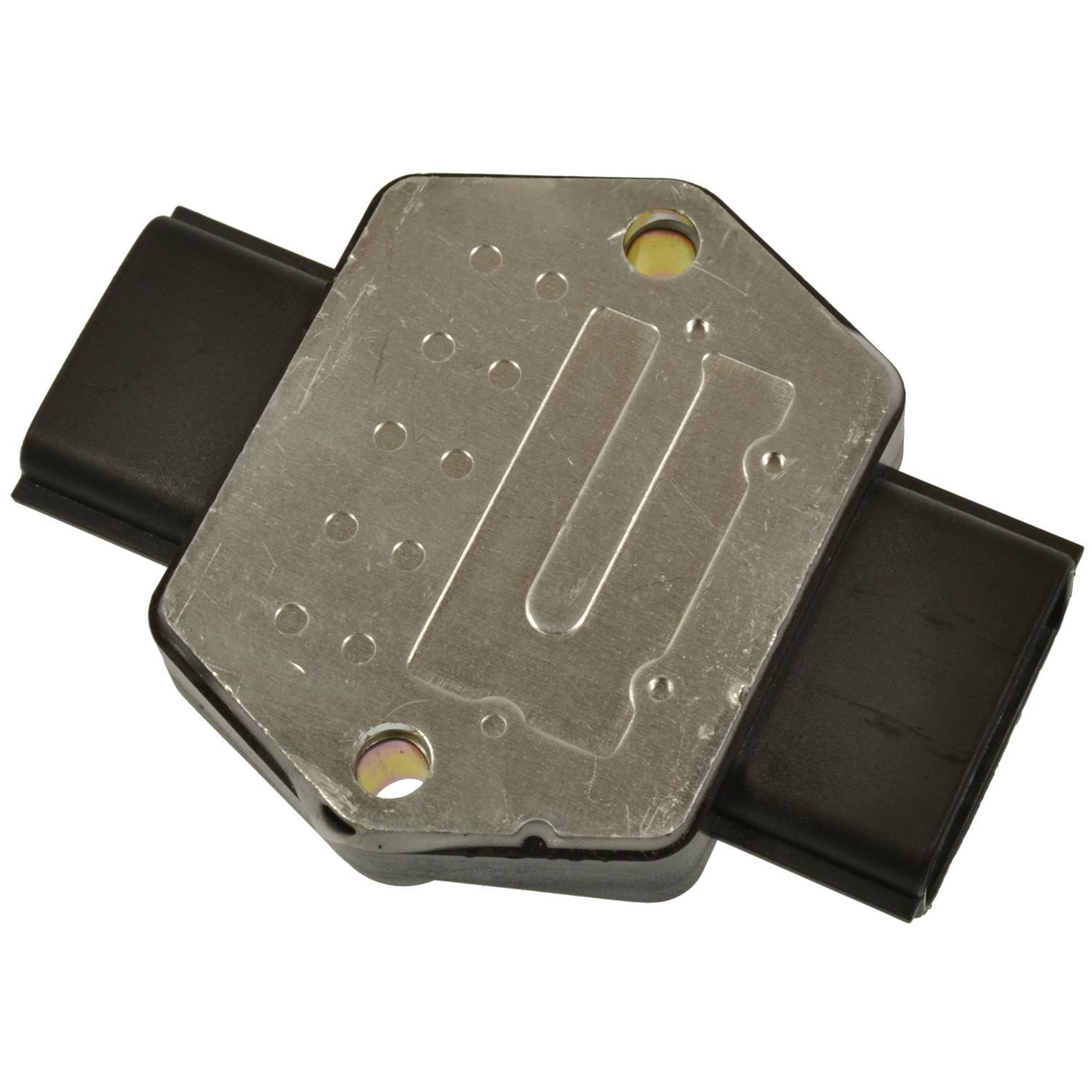 Standard Motor Products LX831 - Ignition Control Module Standard Motor Products LX831 Ignition Control Module product image 1 of 4