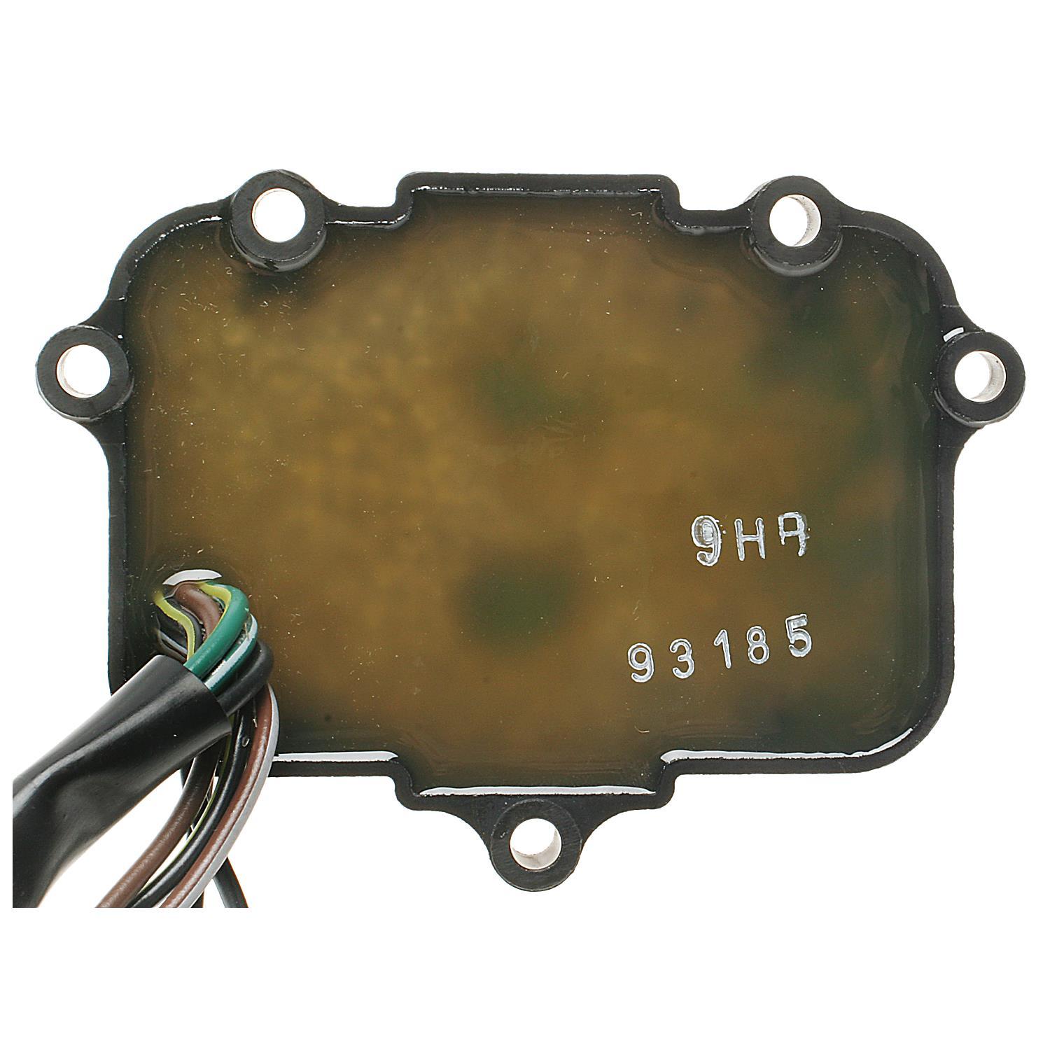 Standard Motor Products LX915 - Ignition Control Module Standard Motor Products LX915 Ignition Control Module product image 1 of 4
