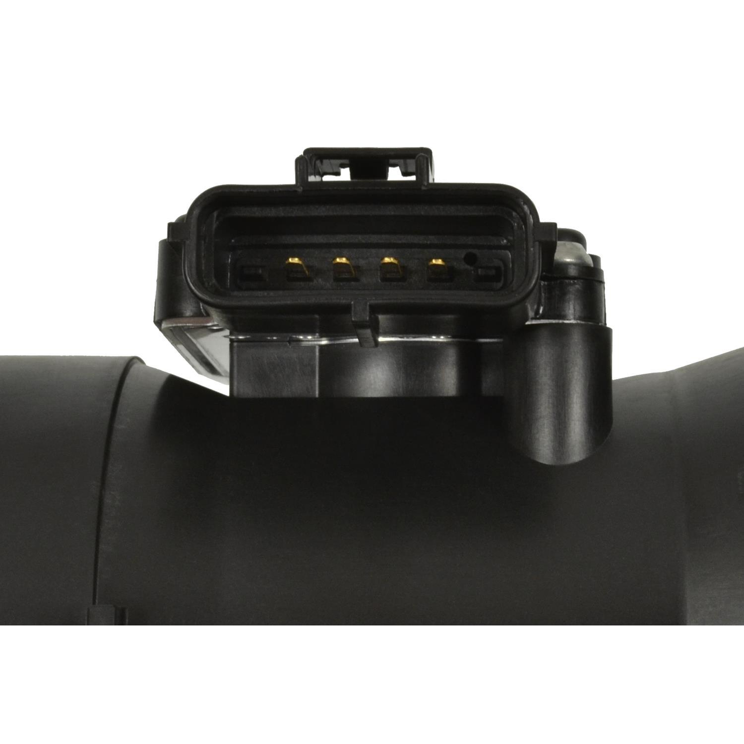Standard Motor Products MAS0139 - Mass Air Flow Sensor Standard Motor Products MAS0139 Mass Air Flow Sensor product image 3 of 3