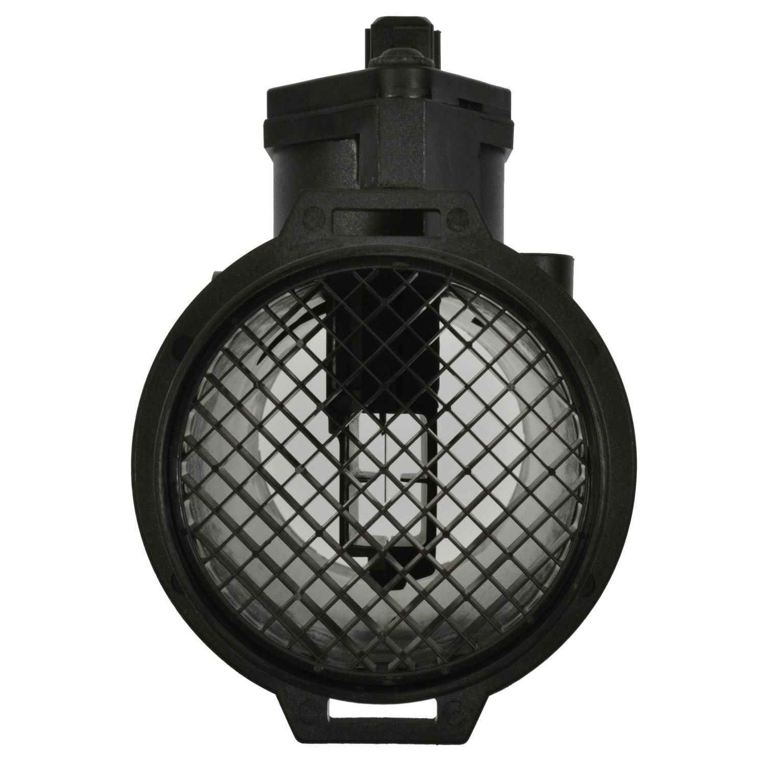 Standard Motor Products MAS0152 - Mass Air Flow Sensor Standard Motor Products MAS0152 Mass Air Flow Sensor product image 1 of 3