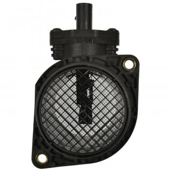 2002 Volkswagen Cabrio Mass Air Flow Sensor Standard Motor Products MAS0154 image 1 of 3