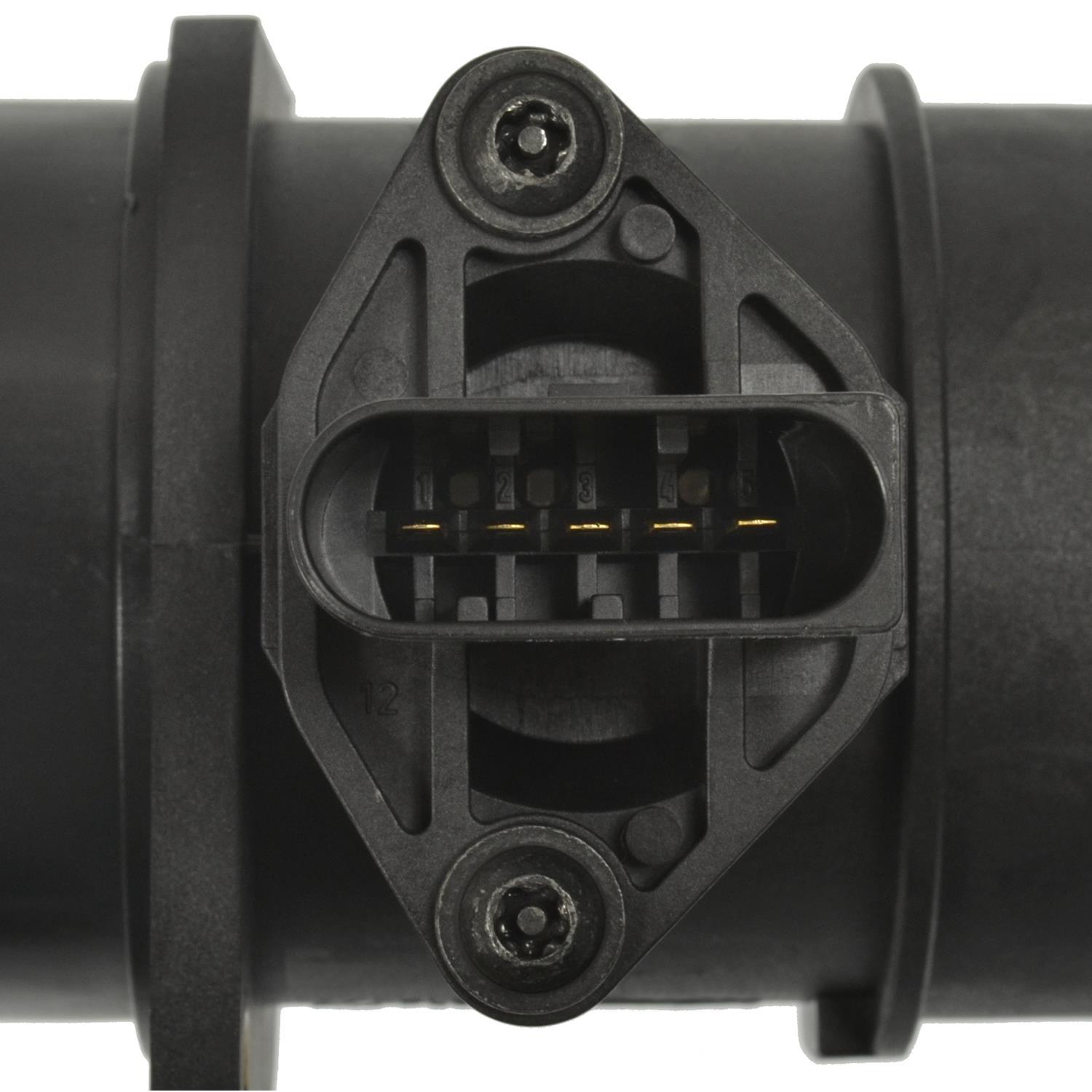 Standard Motor Products MAS0158 - Mass Air Flow Sensor Standard Motor Products MAS0158 Mass Air Flow Sensor product image 3 of 3